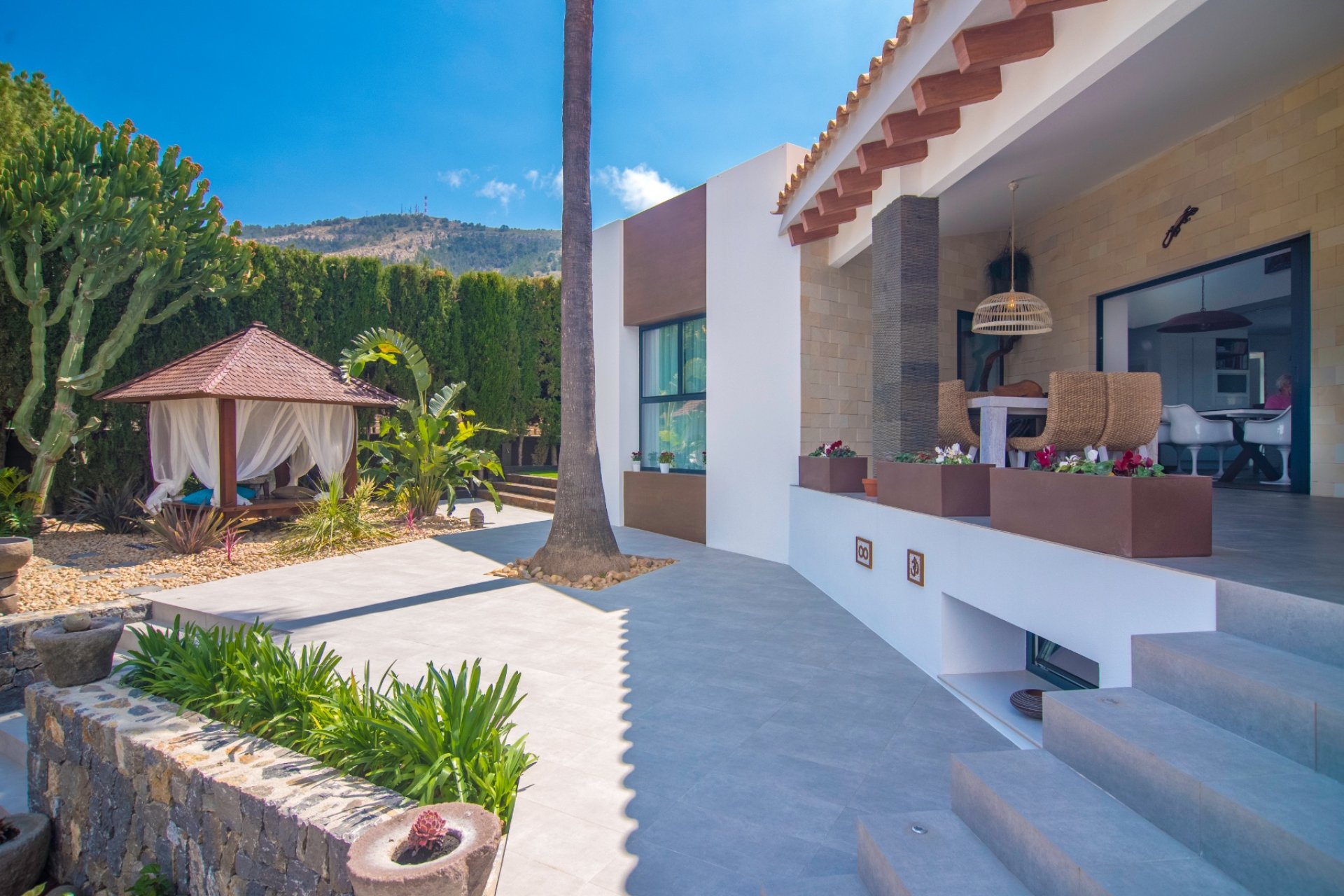 Videresalg -  Hytte / villa -
Albir