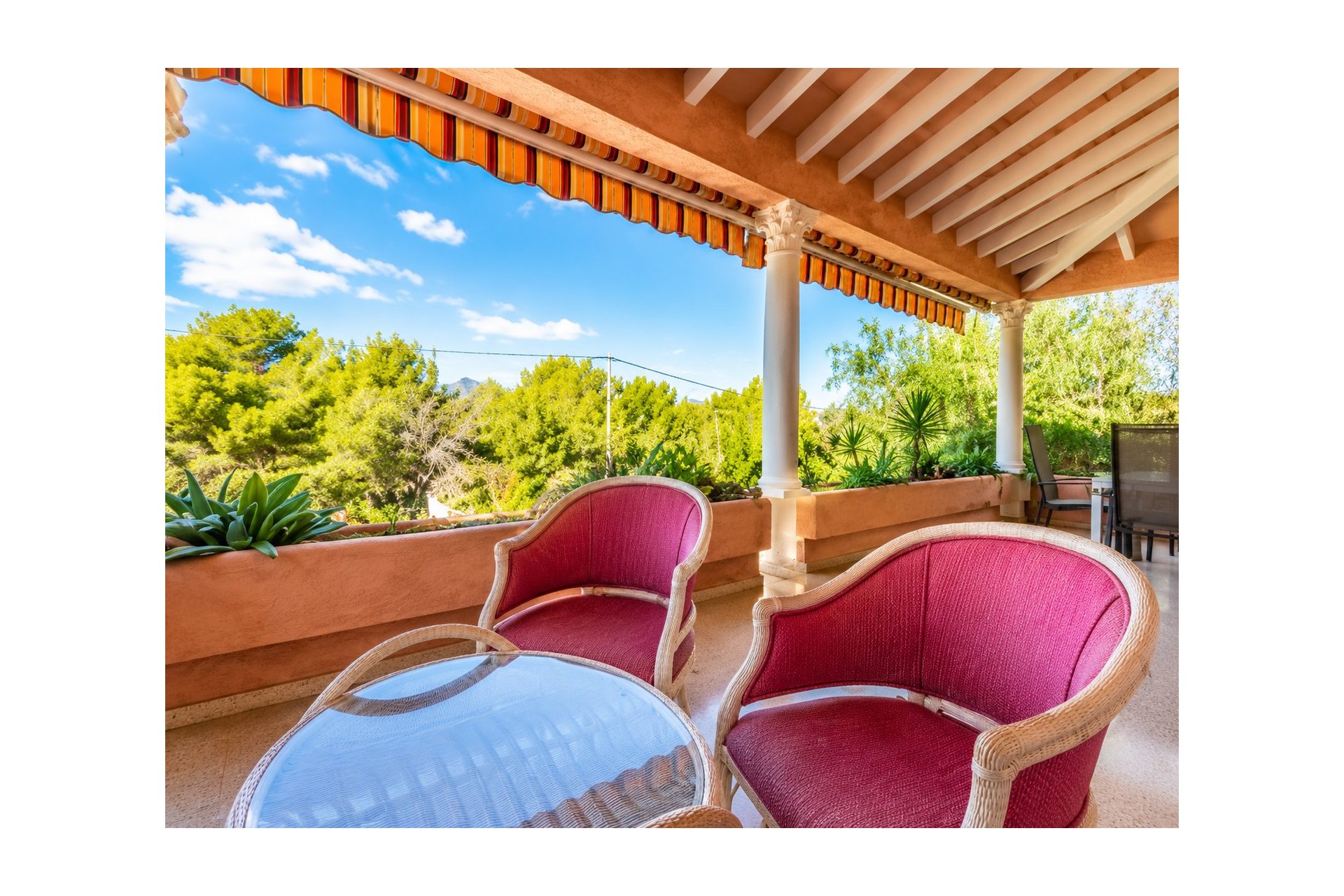 Videresalg -  Hytte / villa -
Albir