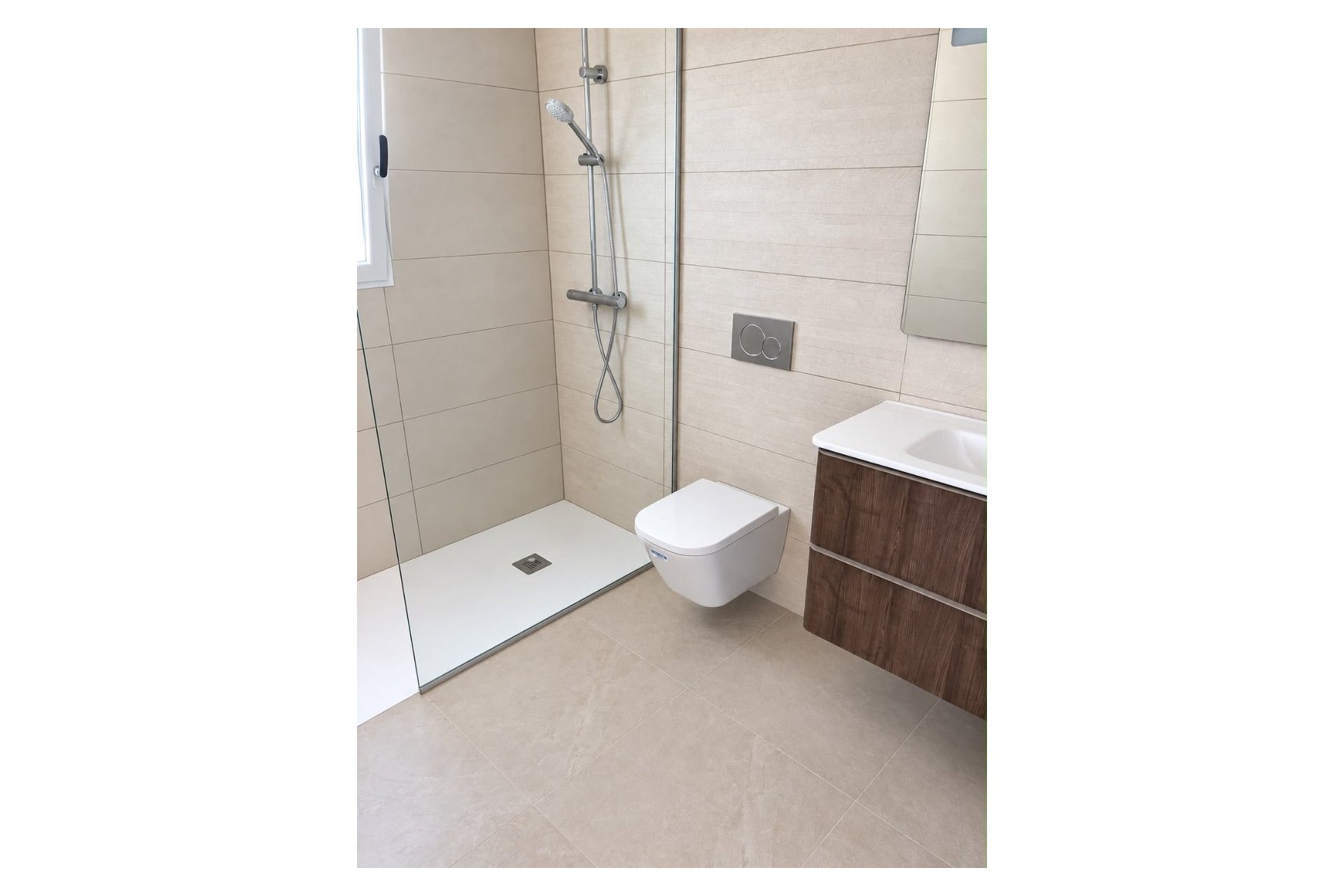 Videresalg -  Hytte / villa -
Albir
