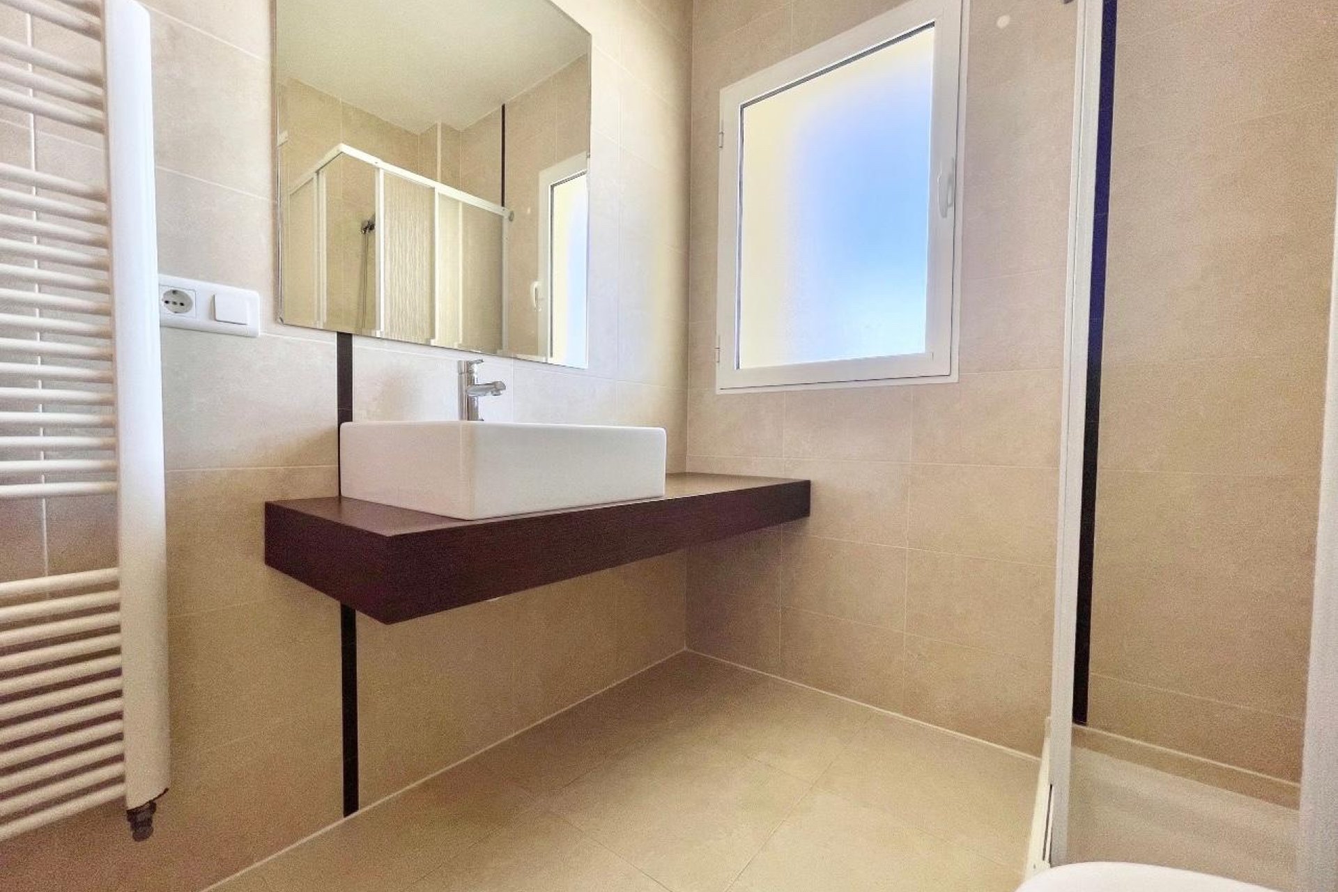 Videresalg -  Hytte / villa -
Albir