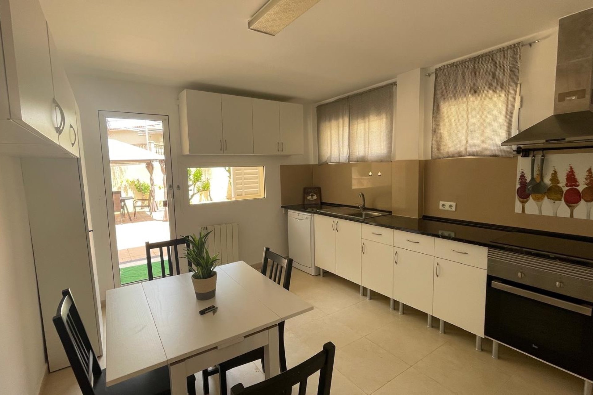 Videresalg -  Hytte / villa -
Albir