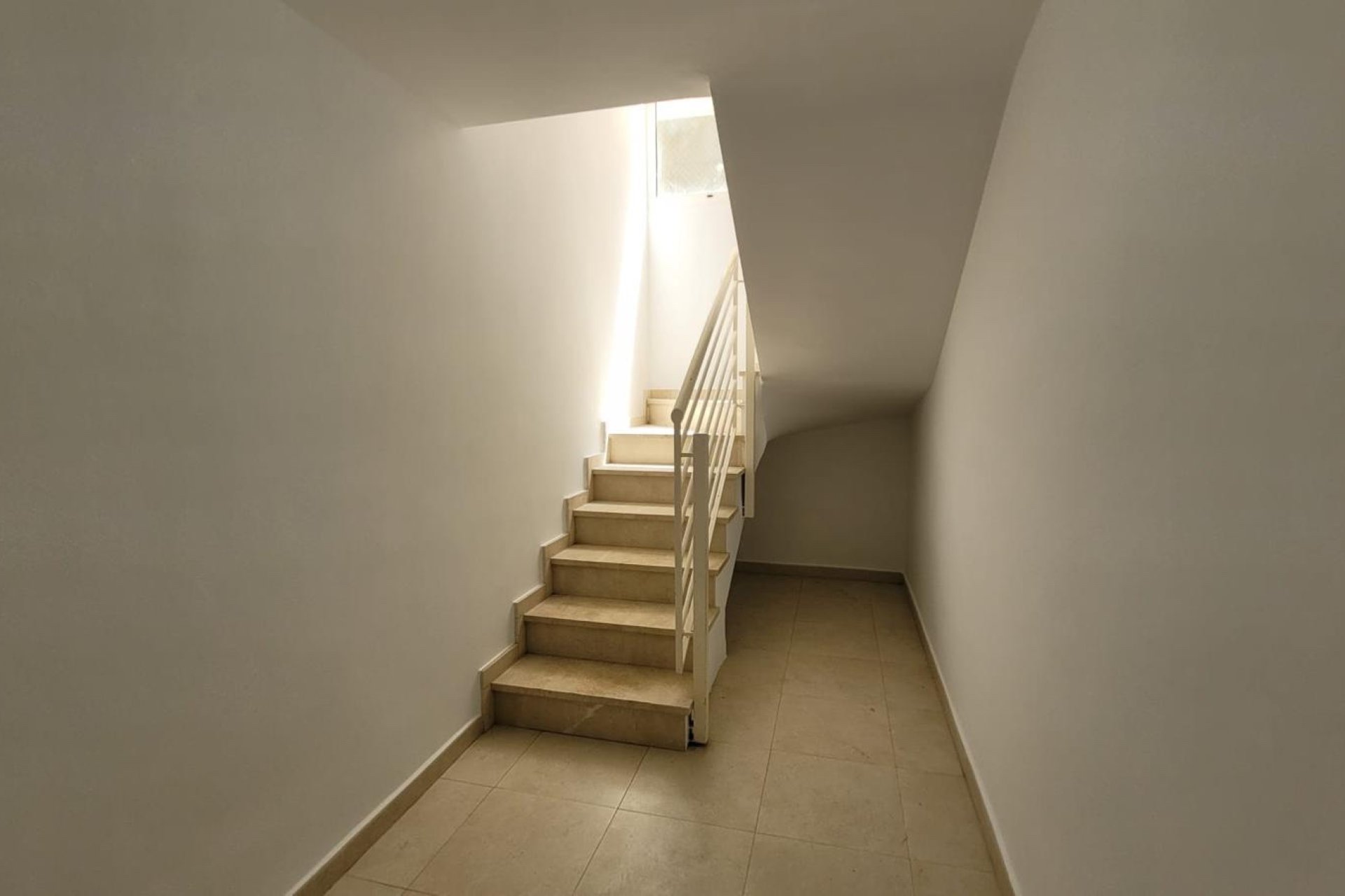 Videresalg -  Hytte / villa -
Albir