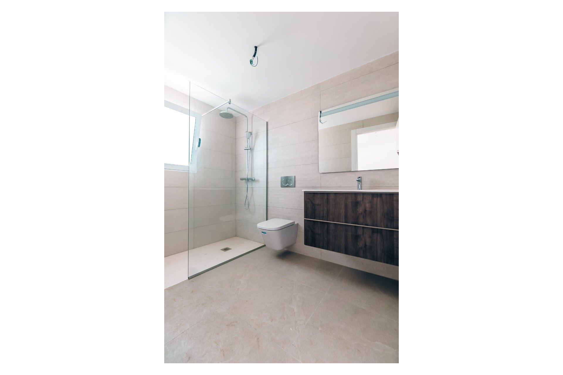 Videresalg -  Hytte / villa -
Albir