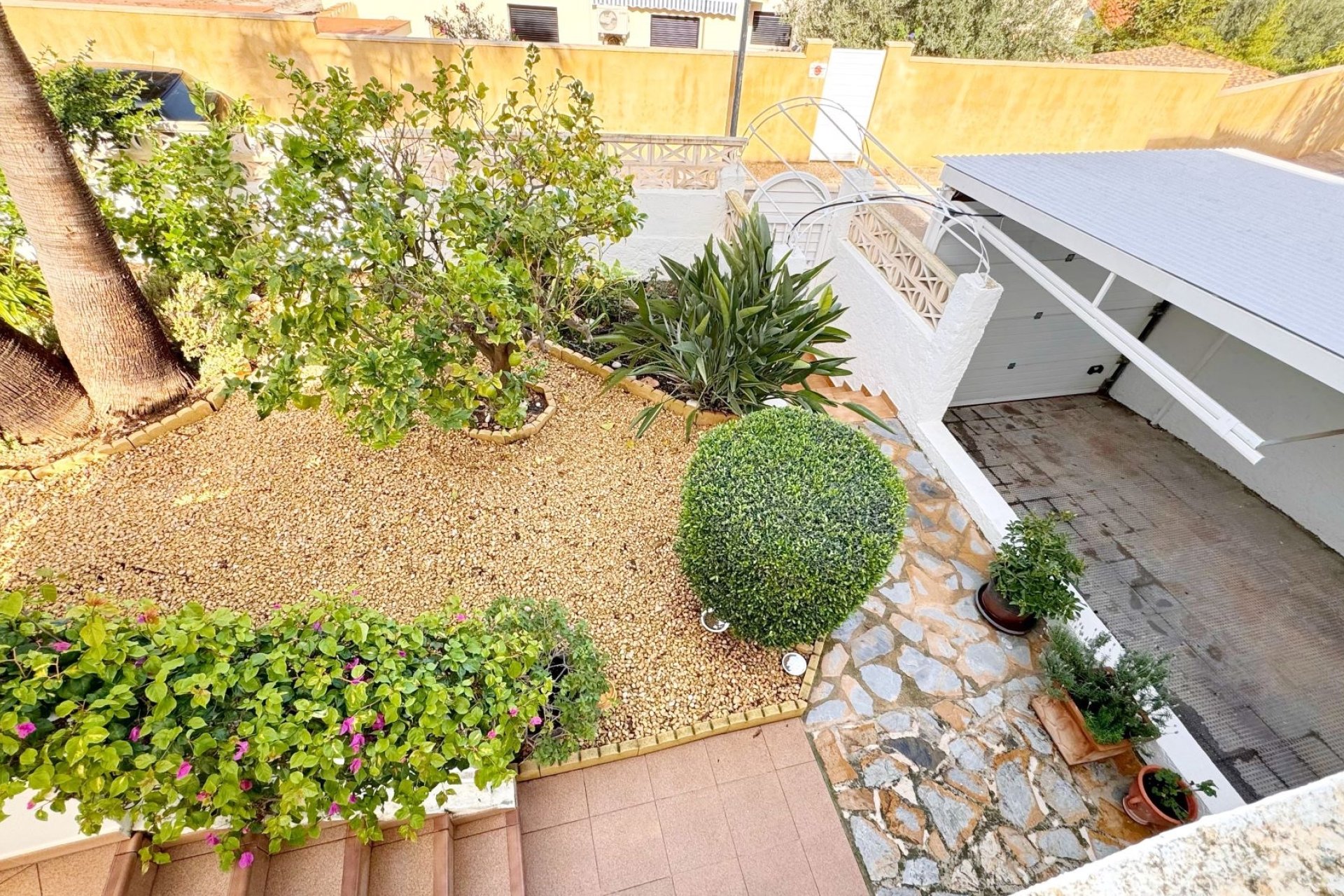 Videresalg -  Hytte / villa -
Albir