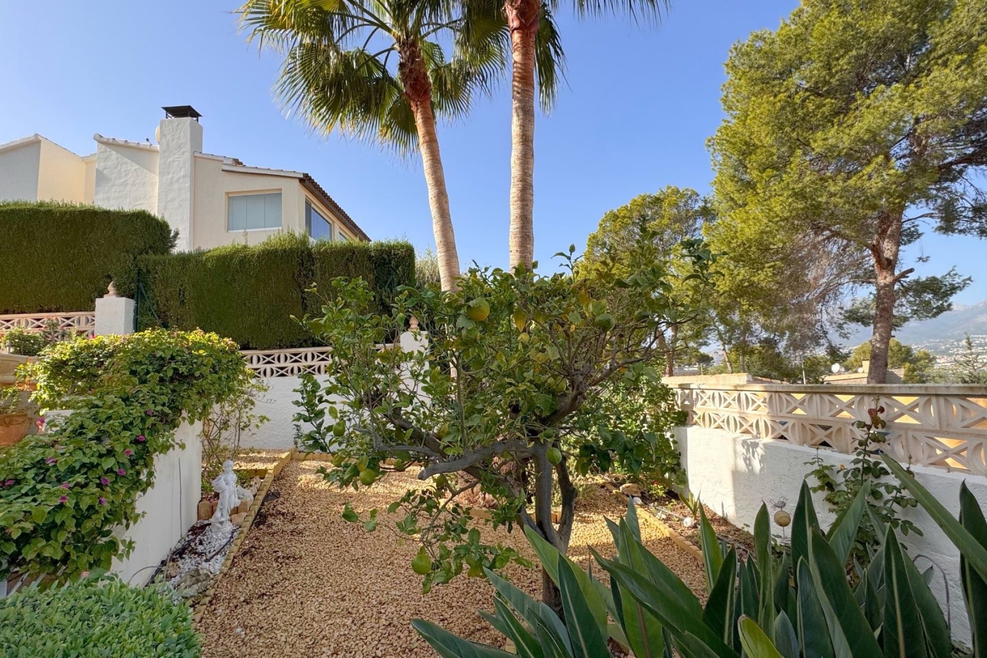 Videresalg -  Hytte / villa -
Albir