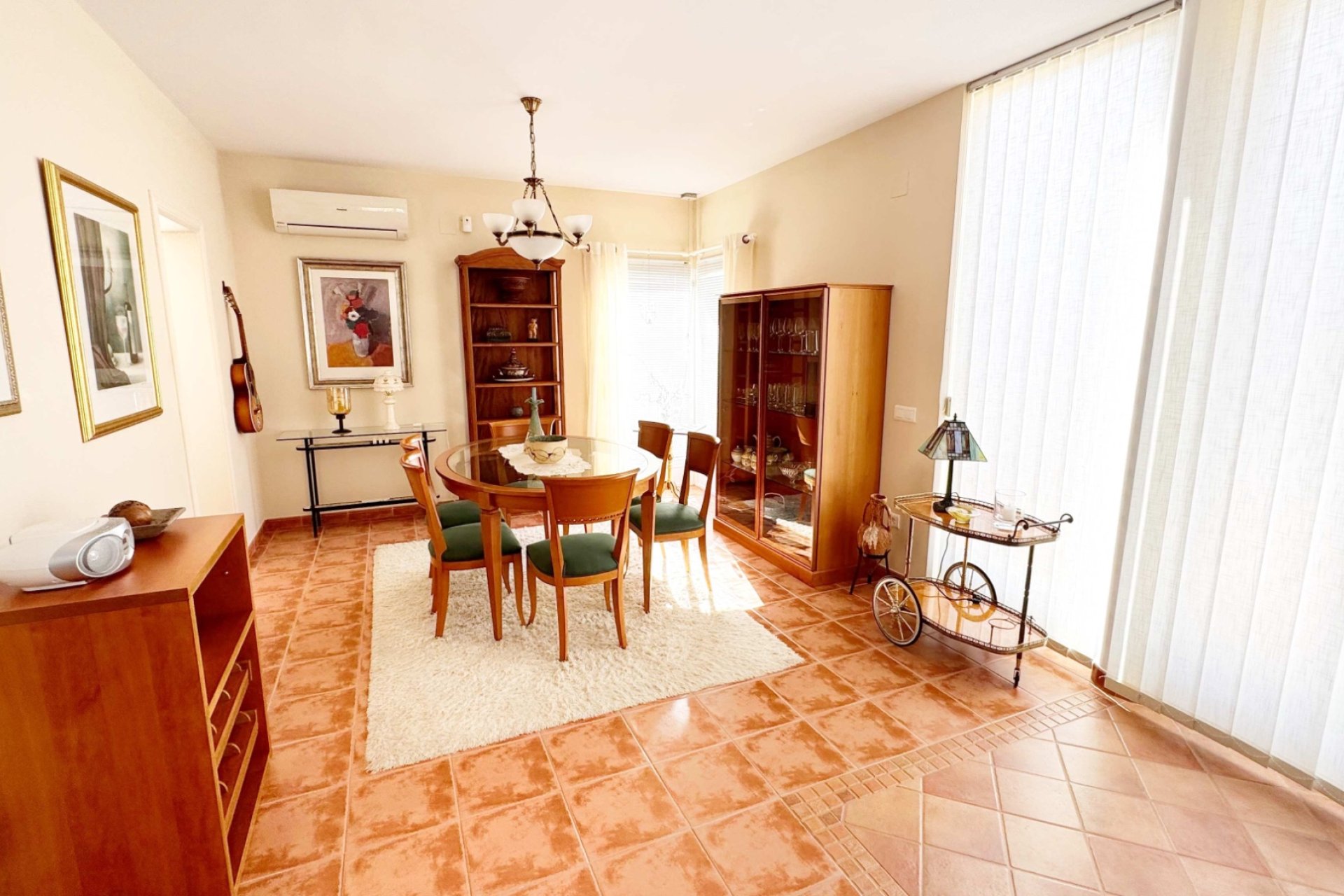 Videresalg -  Hytte / villa -
Albir
