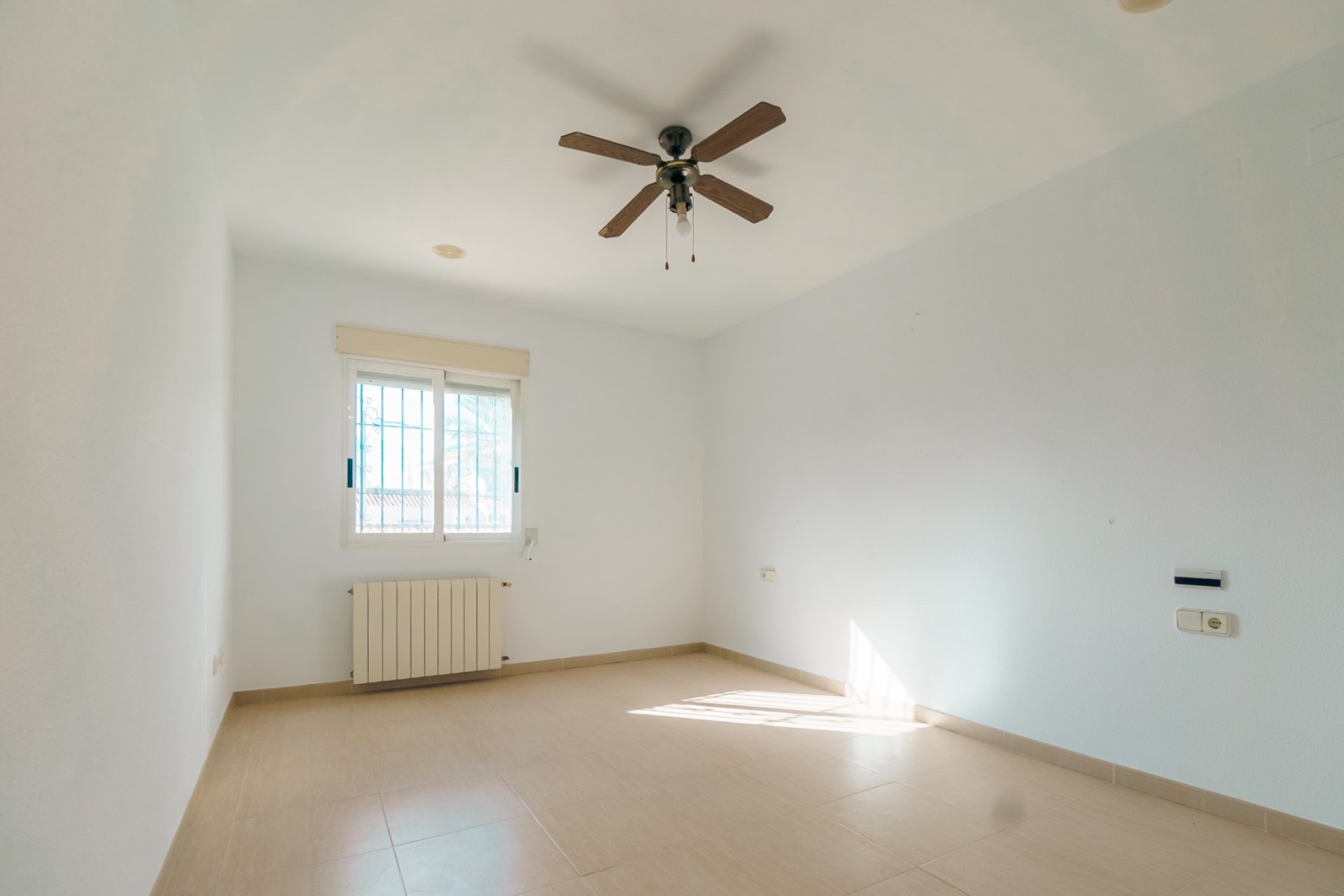 Videresalg -  Hytte / villa -
Altea