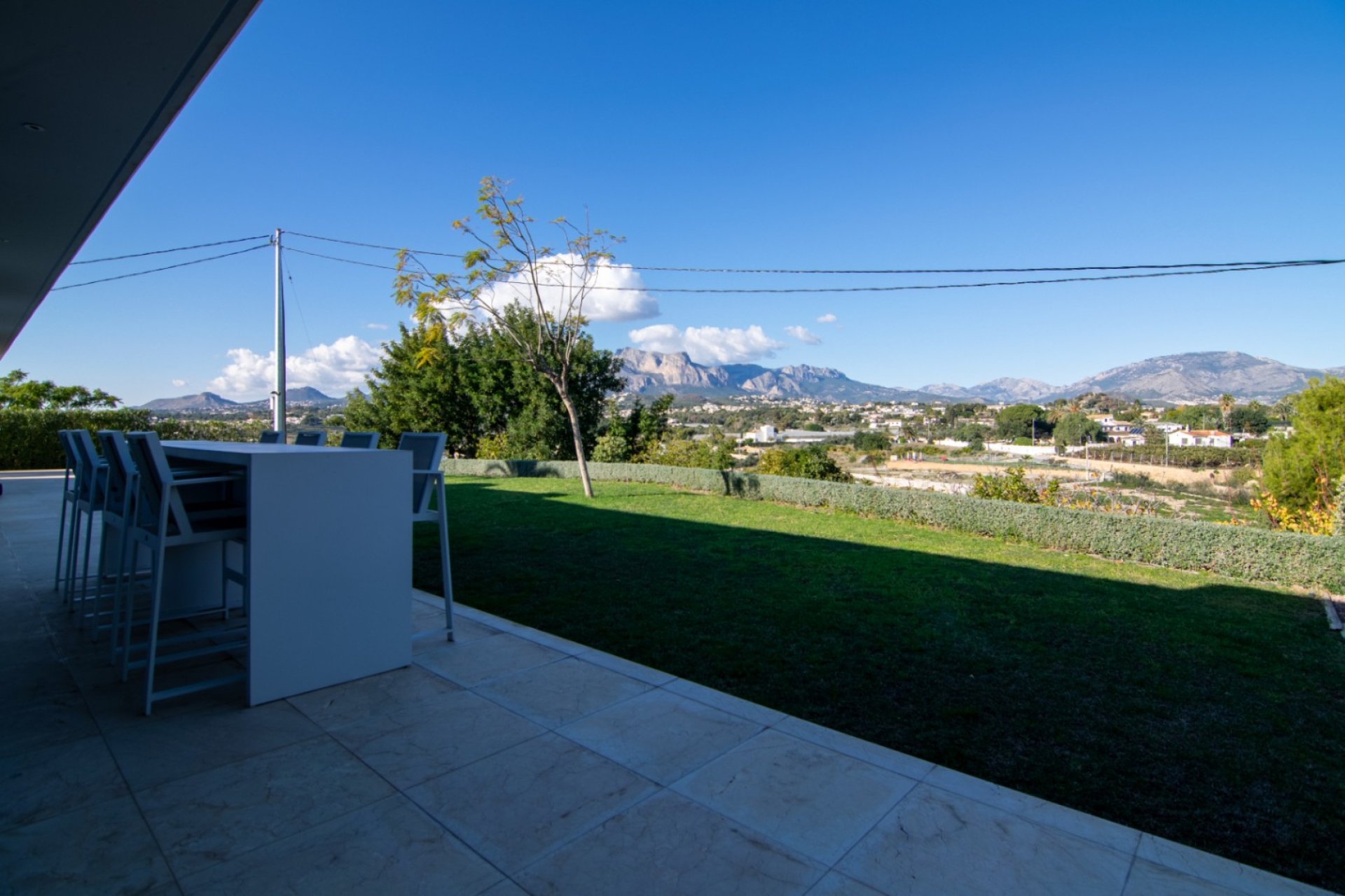 Videresalg -  Hytte / villa -
Altea