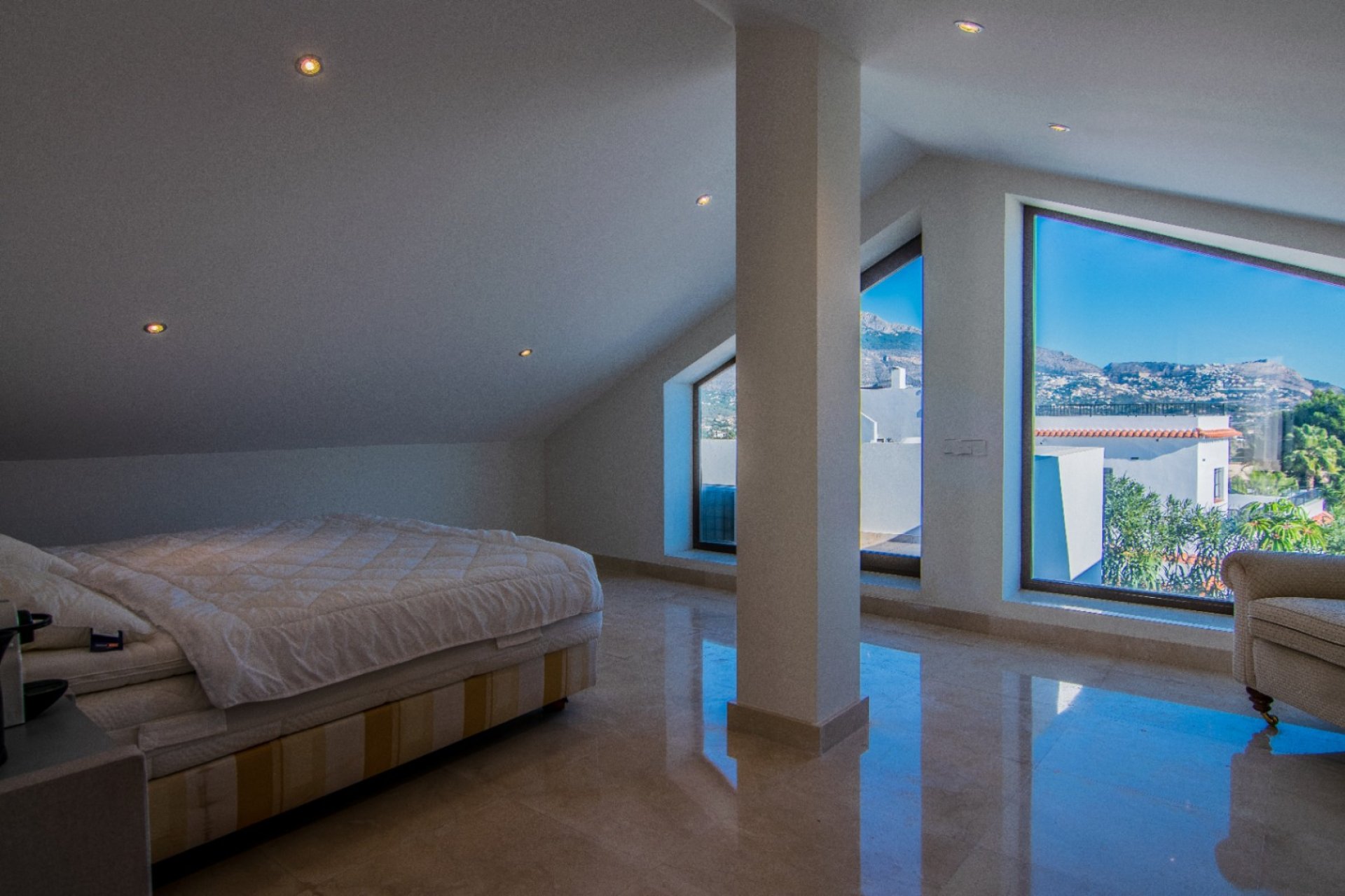 Videresalg -  Hytte / villa -
Altea