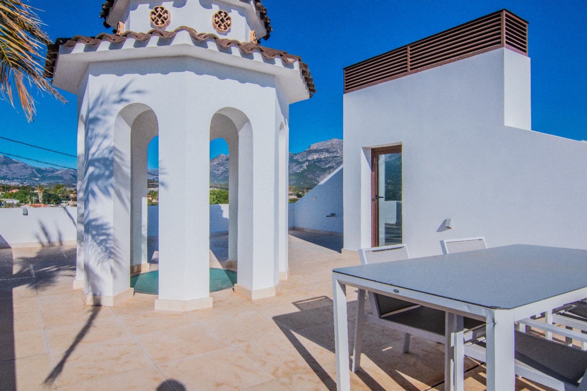 Videresalg -  Hytte / villa -
Altea