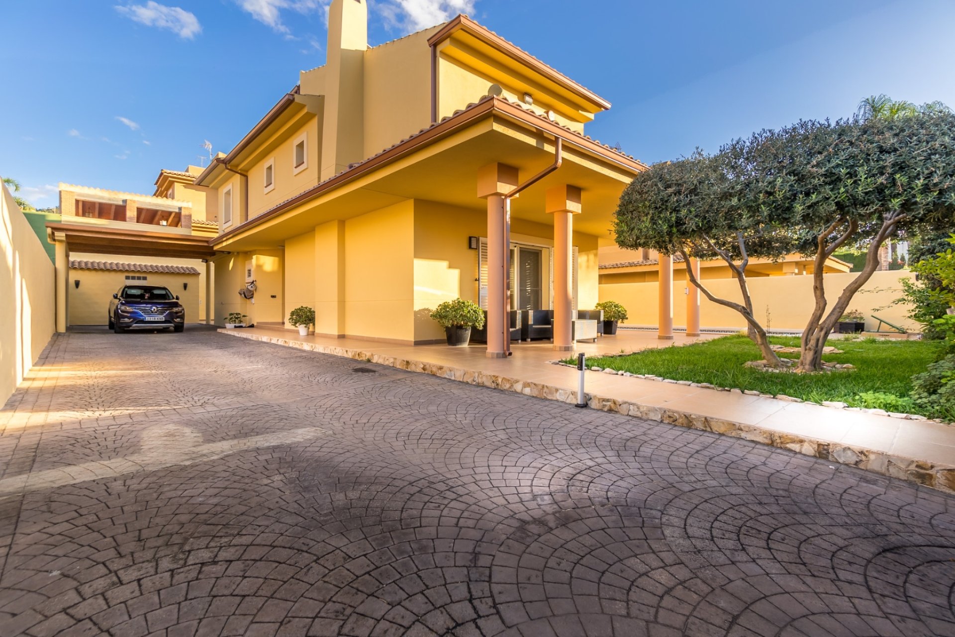 Videresalg -  Hytte / villa -
Benidorm