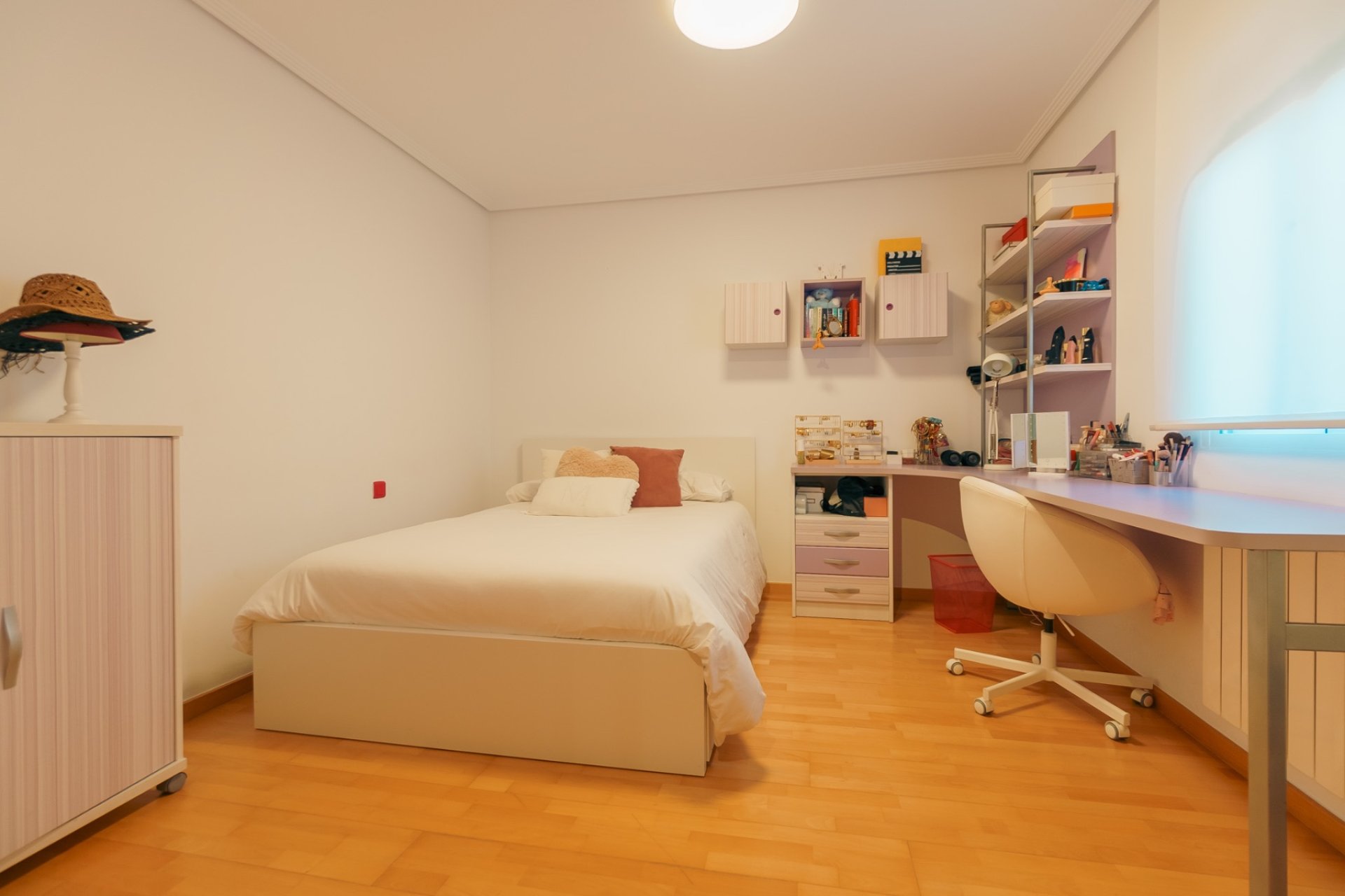 Videresalg -  Hytte / villa -
Benidorm