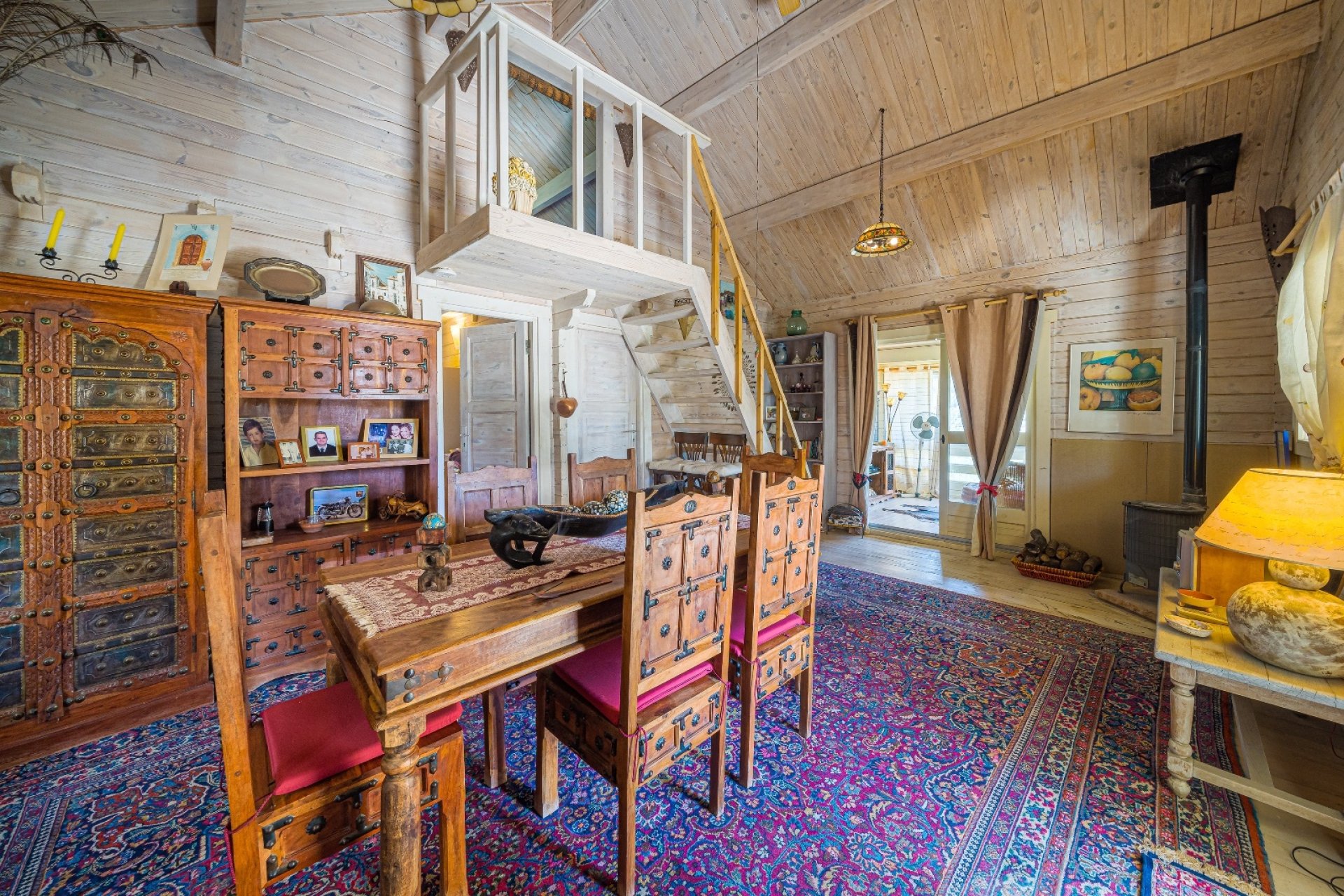 Videresalg -  Hytte / villa -
Confrides