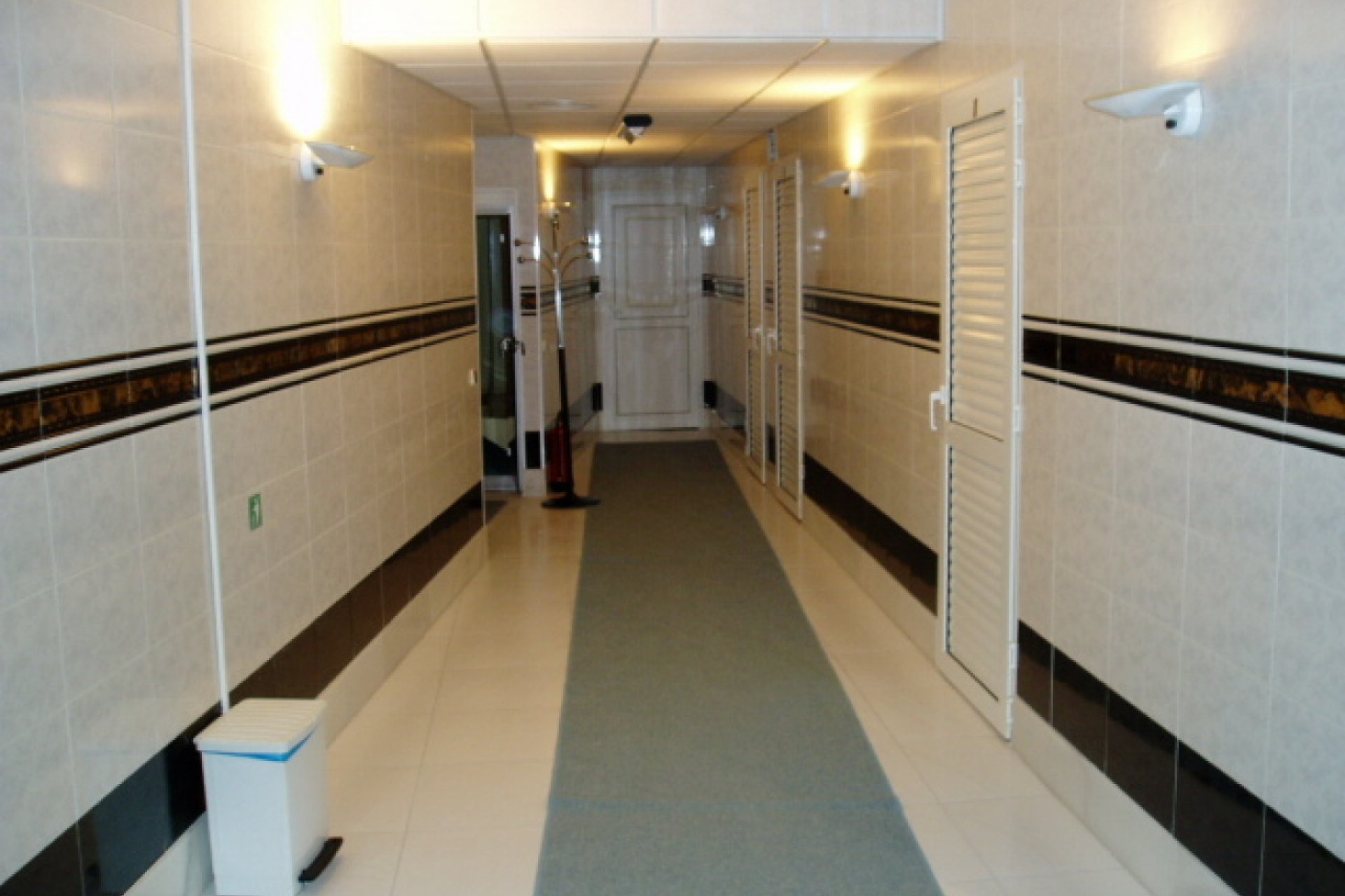 Videresalg - Kommersiell -
Altea