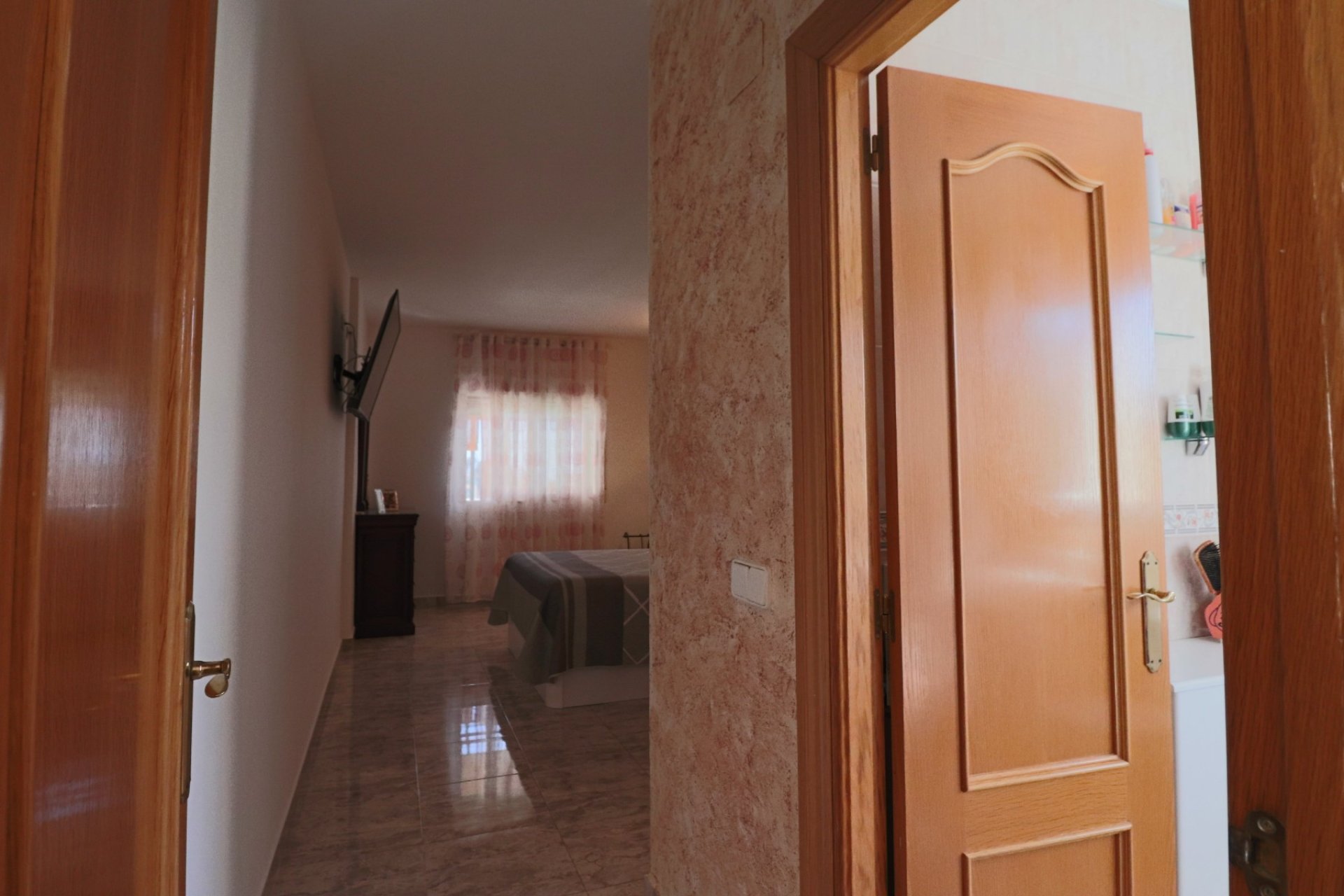 Videresalg - Townhouse / Semi -
La Nucía - Urbanisations