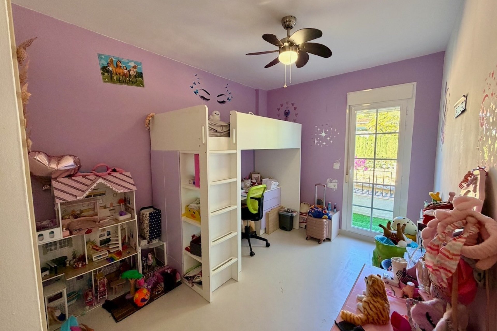 Videresalg - Townhouse / Semi -
La Nucía - Urbanisations