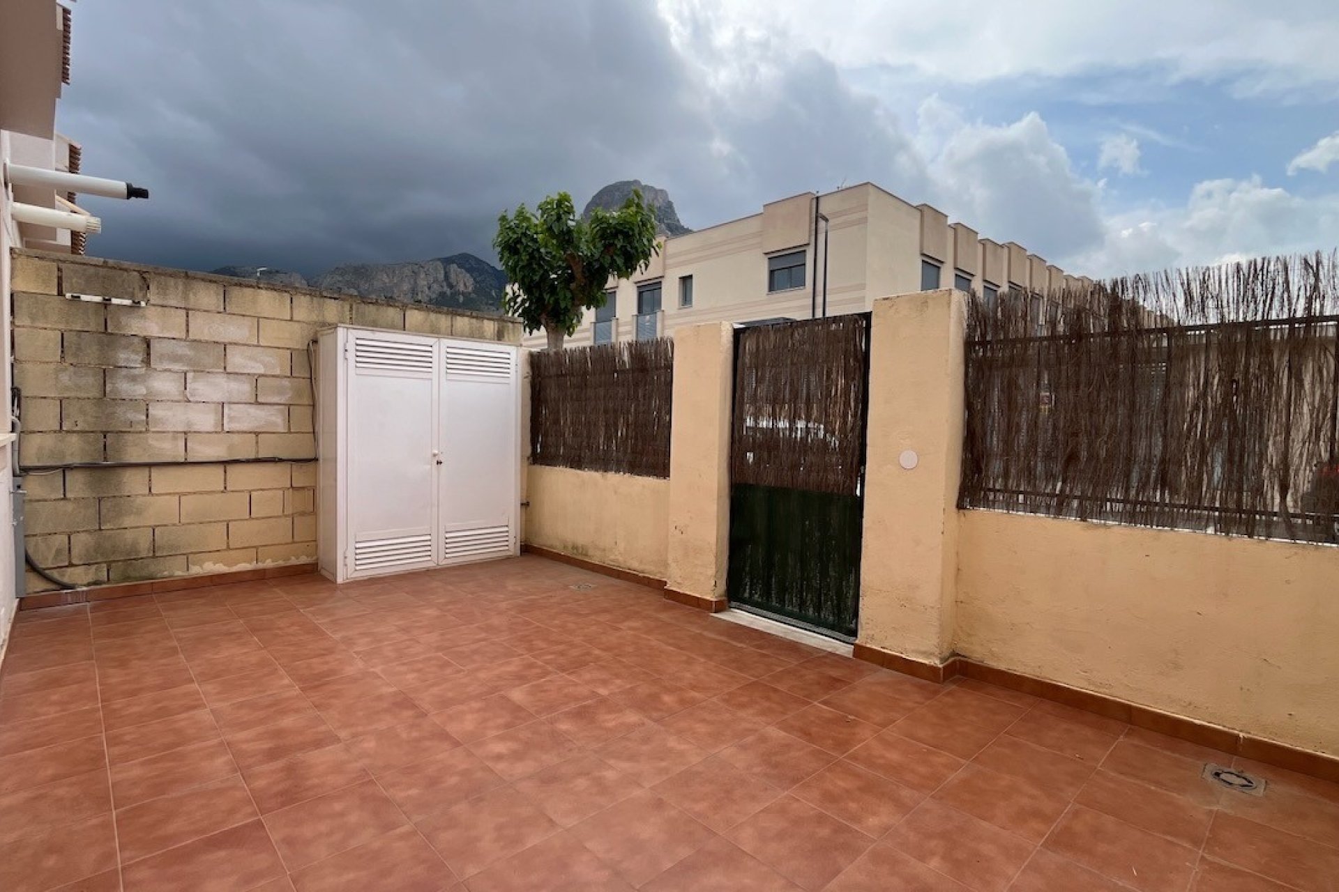 Videresalg - Townhouse / Semi -
Polop - Urbanizaciones