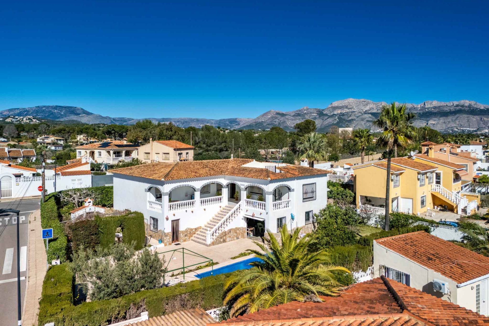 Videresalg - Villa -
Alfaz del Pi - Arabi