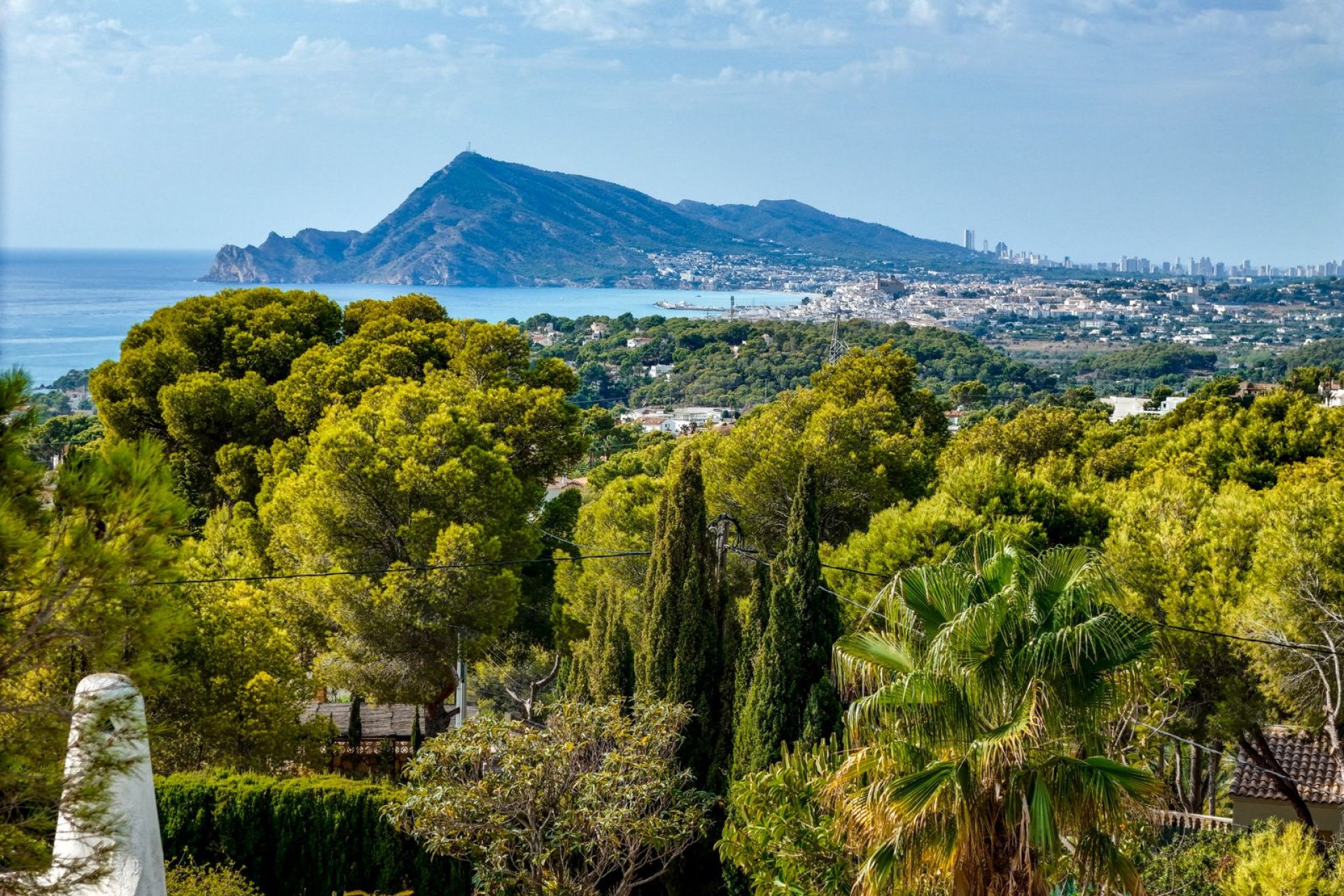 Videresalg - Villa -
Altea - Urbanización La Galera