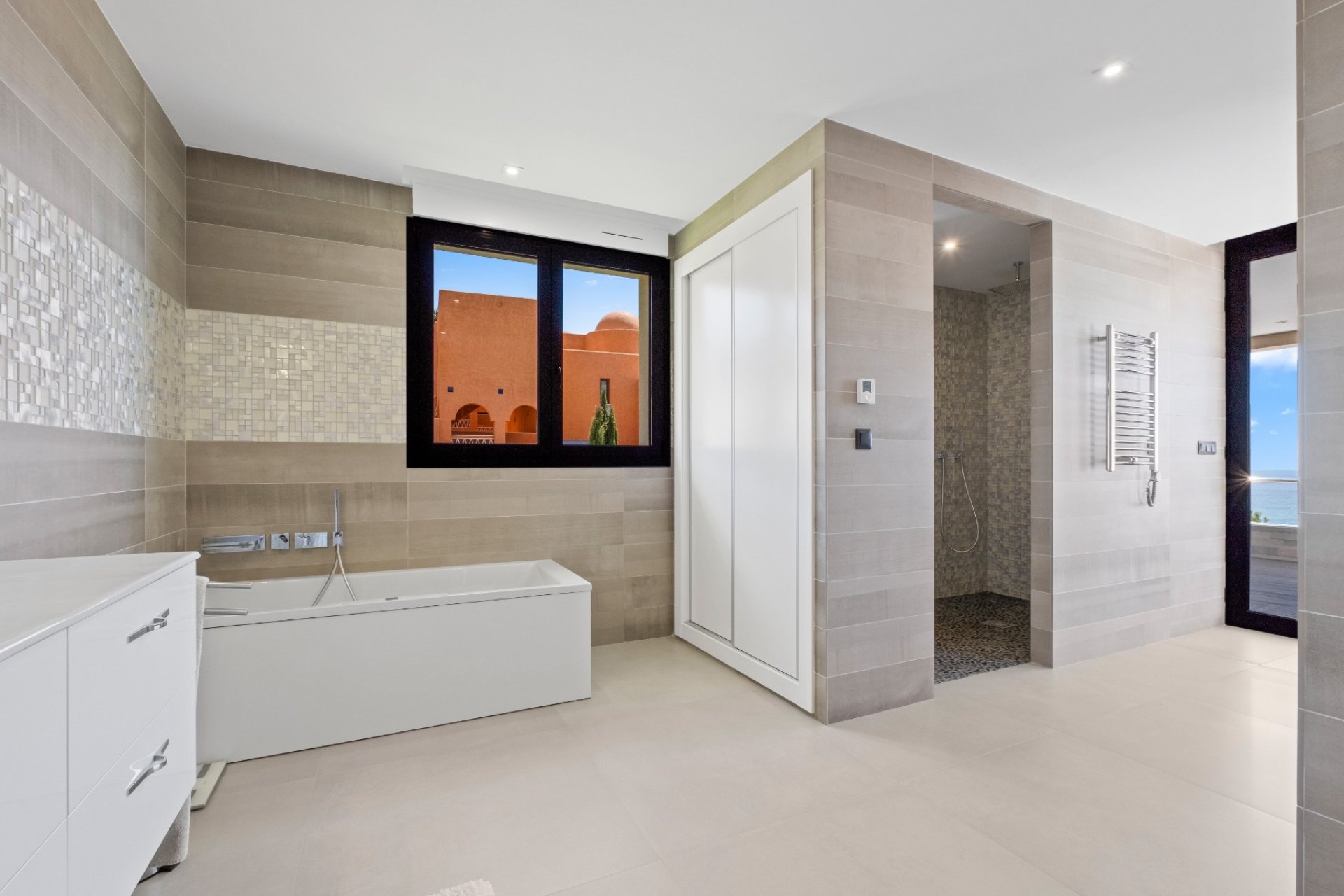 Videresalg - Villa -
Altea