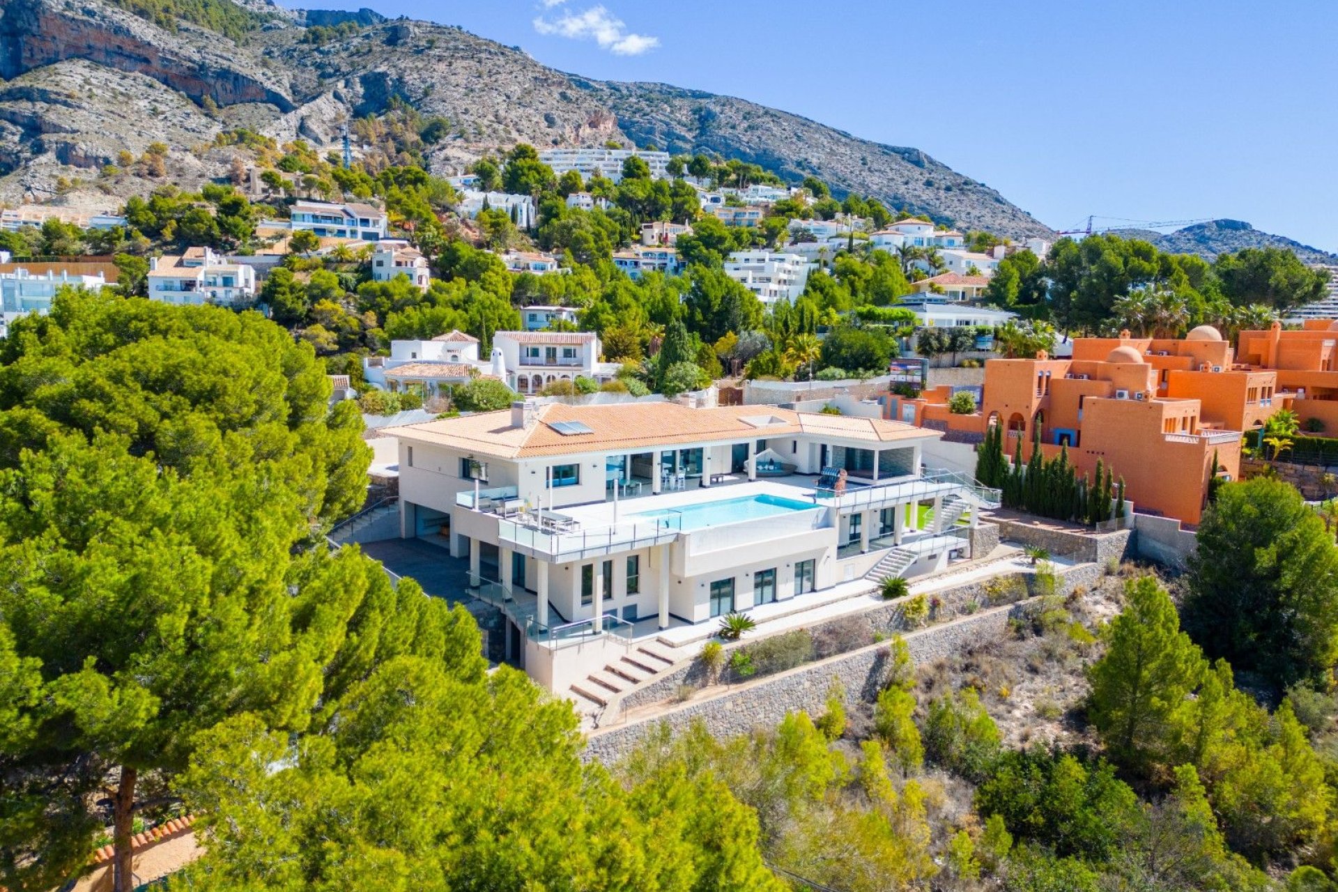 Videresalg - Villa -
Altea