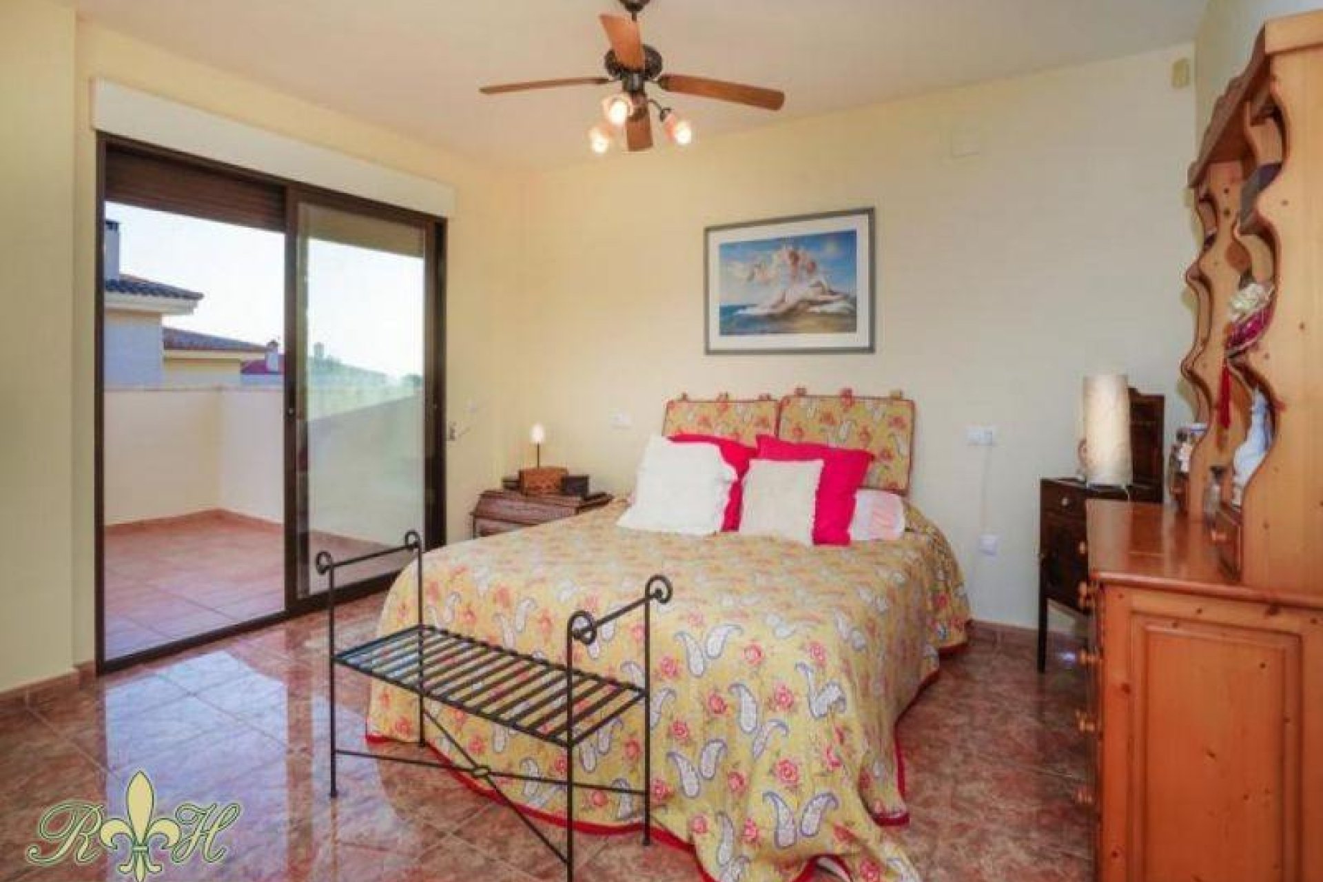 Videresalg - Villa -
Benidorm - Poniente