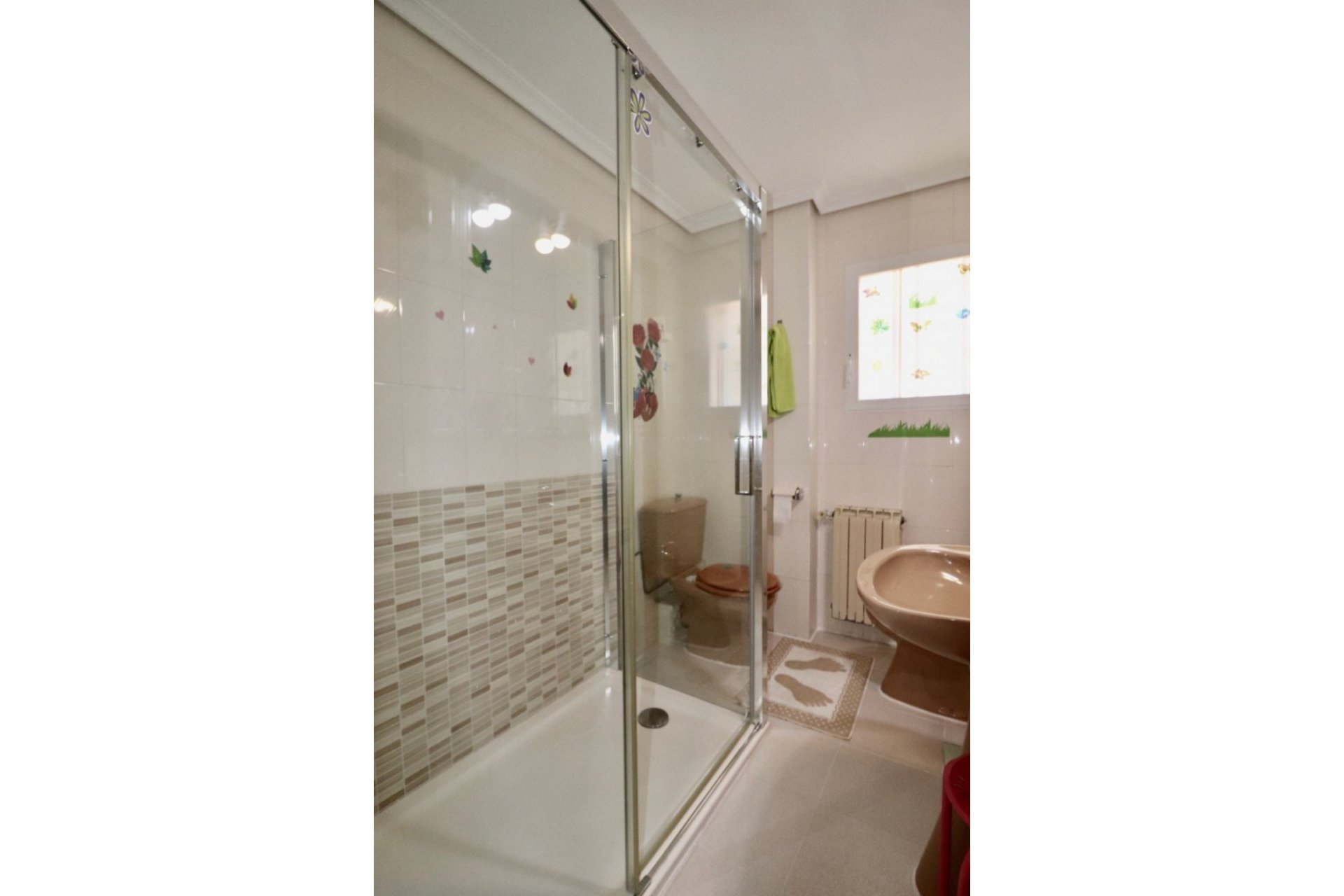 Videresalg - Villa -
Benidorm - Rincón de Loix