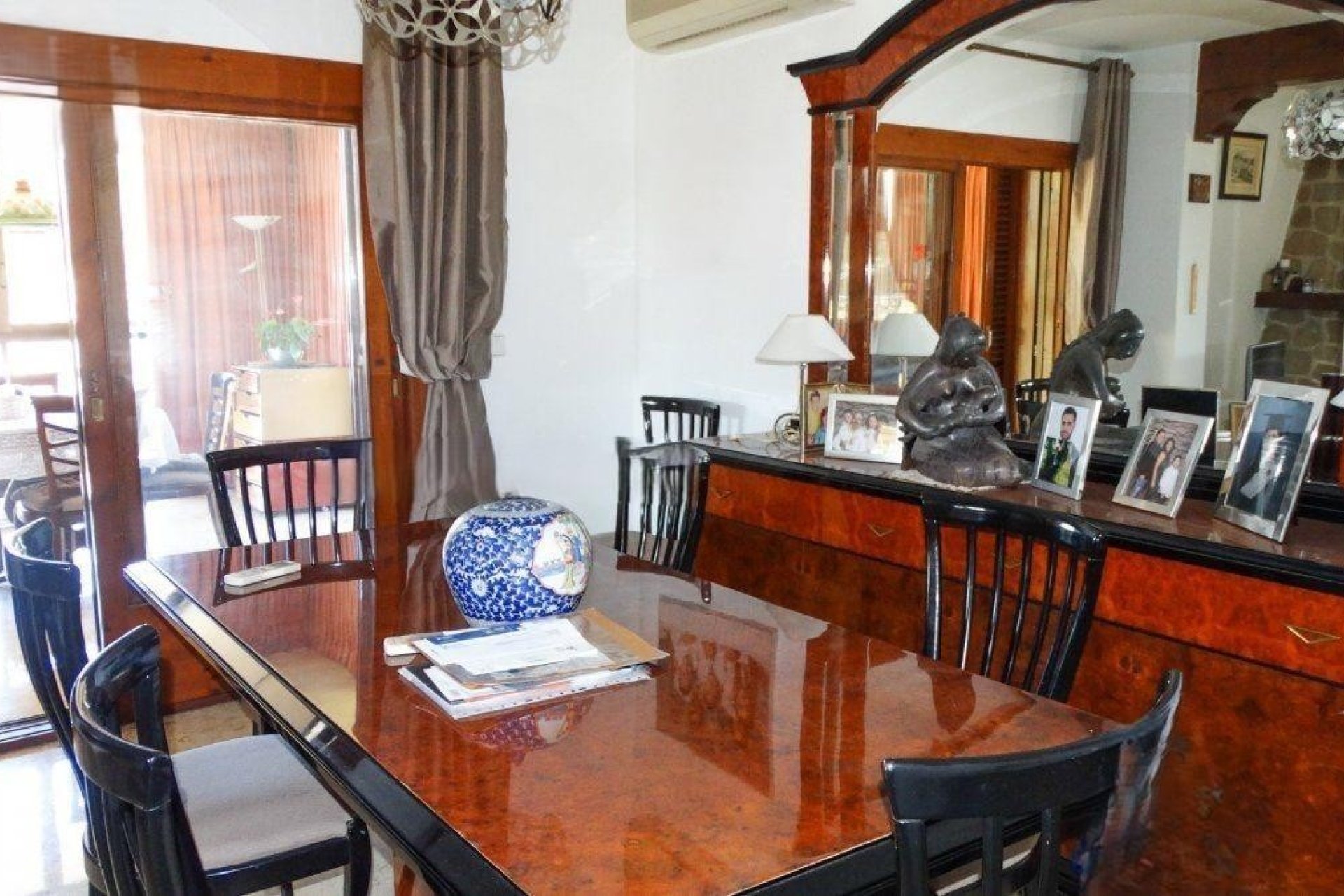 Videresalg - Villa -
Benidorm - Rincón de Loix