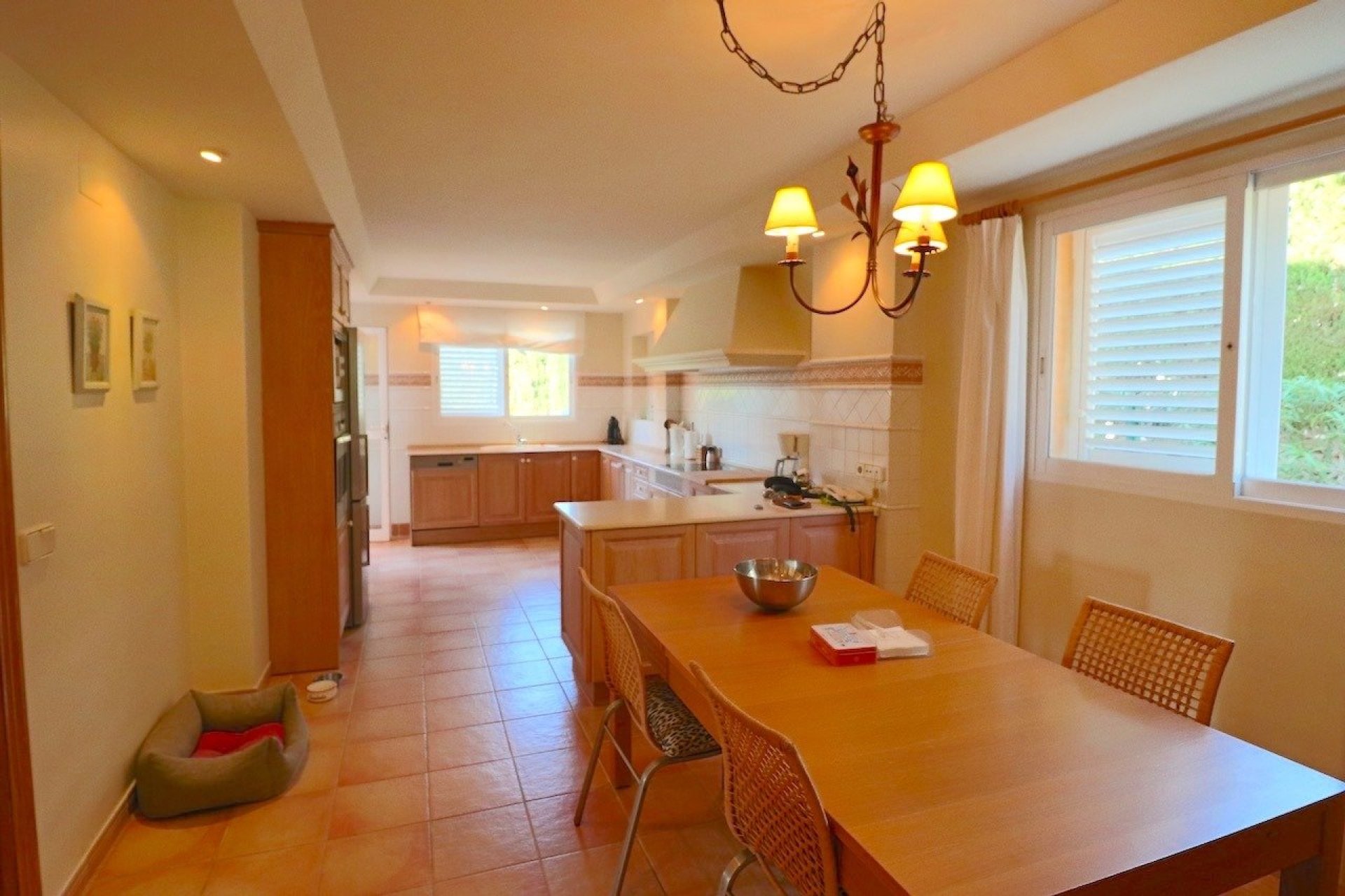 Videresalg - Villa -
Benidorm - Urbanizaciones