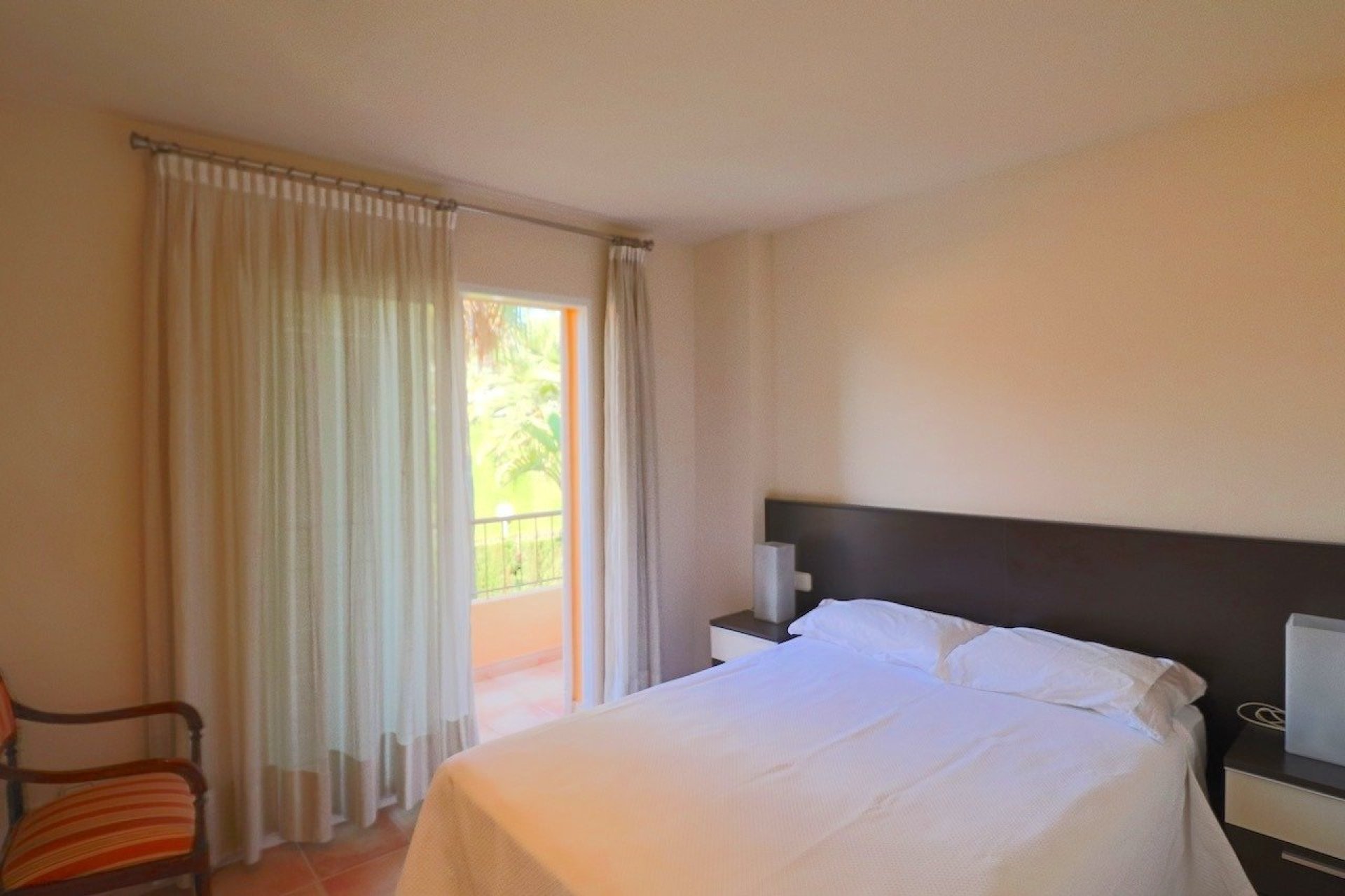 Videresalg - Villa -
Benidorm - Urbanizaciones