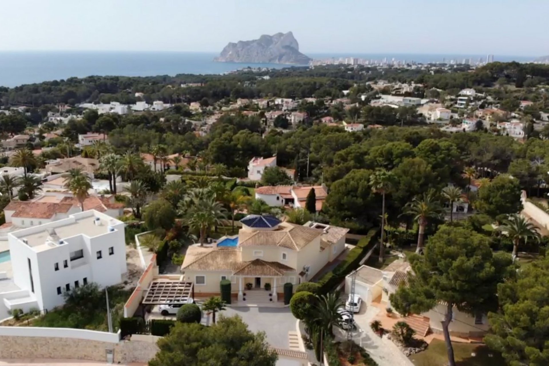 Videresalg - Villa -
Benissa - Alicante