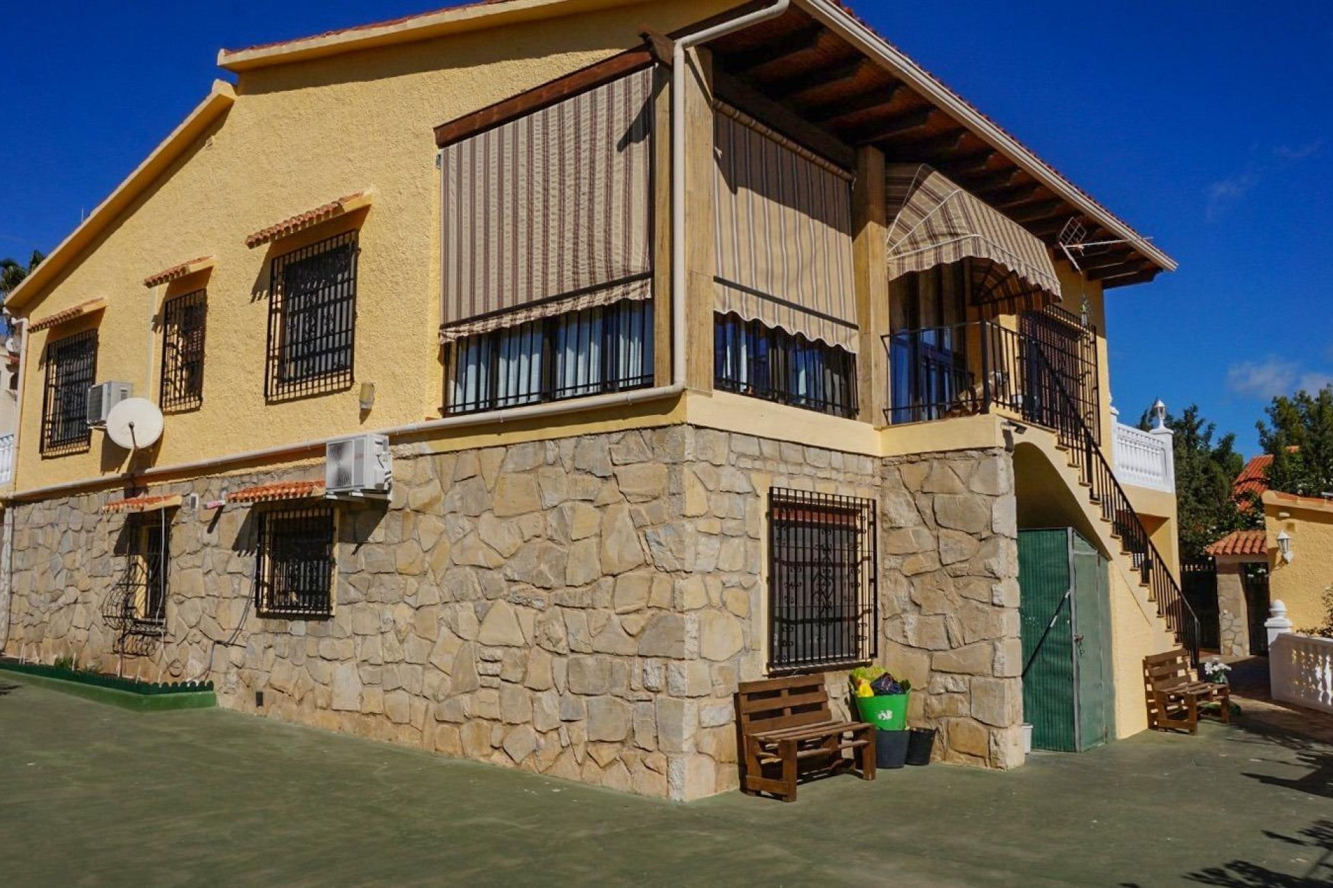 Videresalg - Villa -
La Nucía - La Nucia Hill