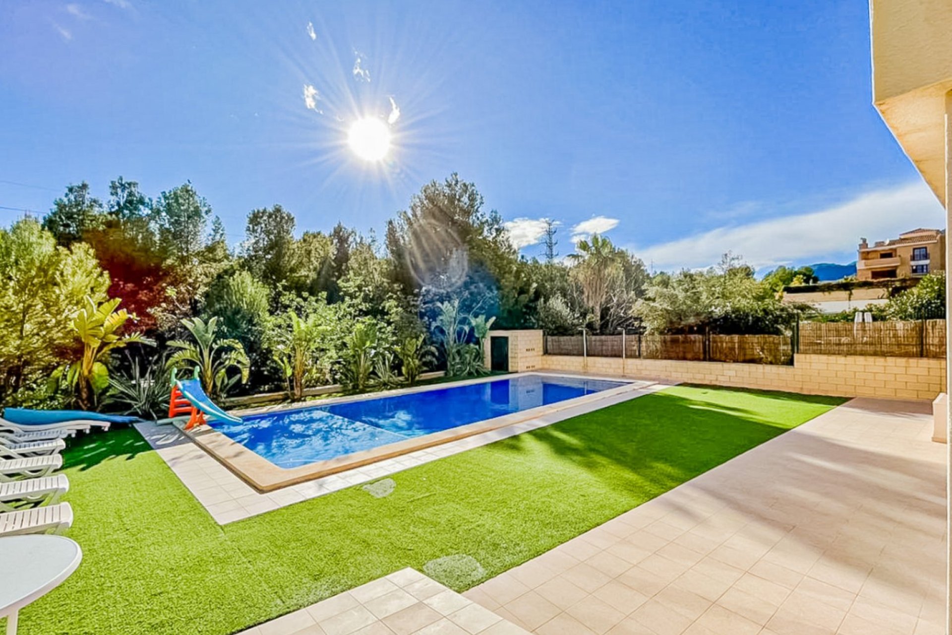 Videresalg - Villa -
La Nucía - Montebello - Nou Espai