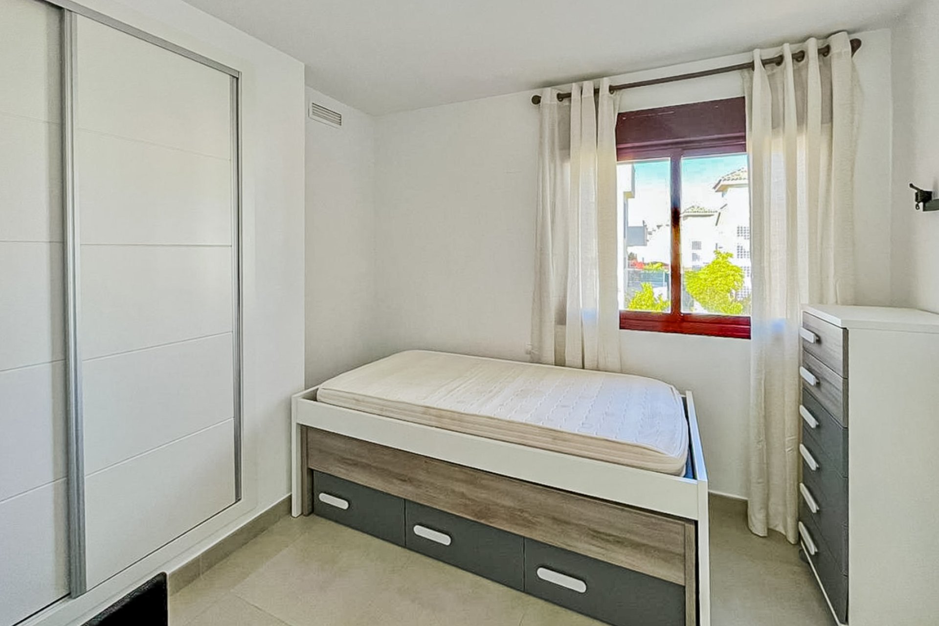 Videresalg - Villa -
La Nucía - Montebello - Nou Espai