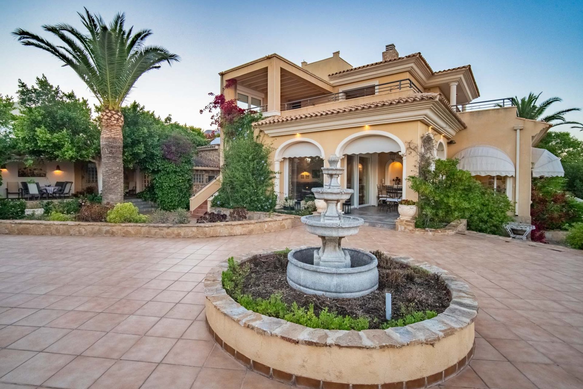Videresalg - Villa -
La Nucía - San Rafael