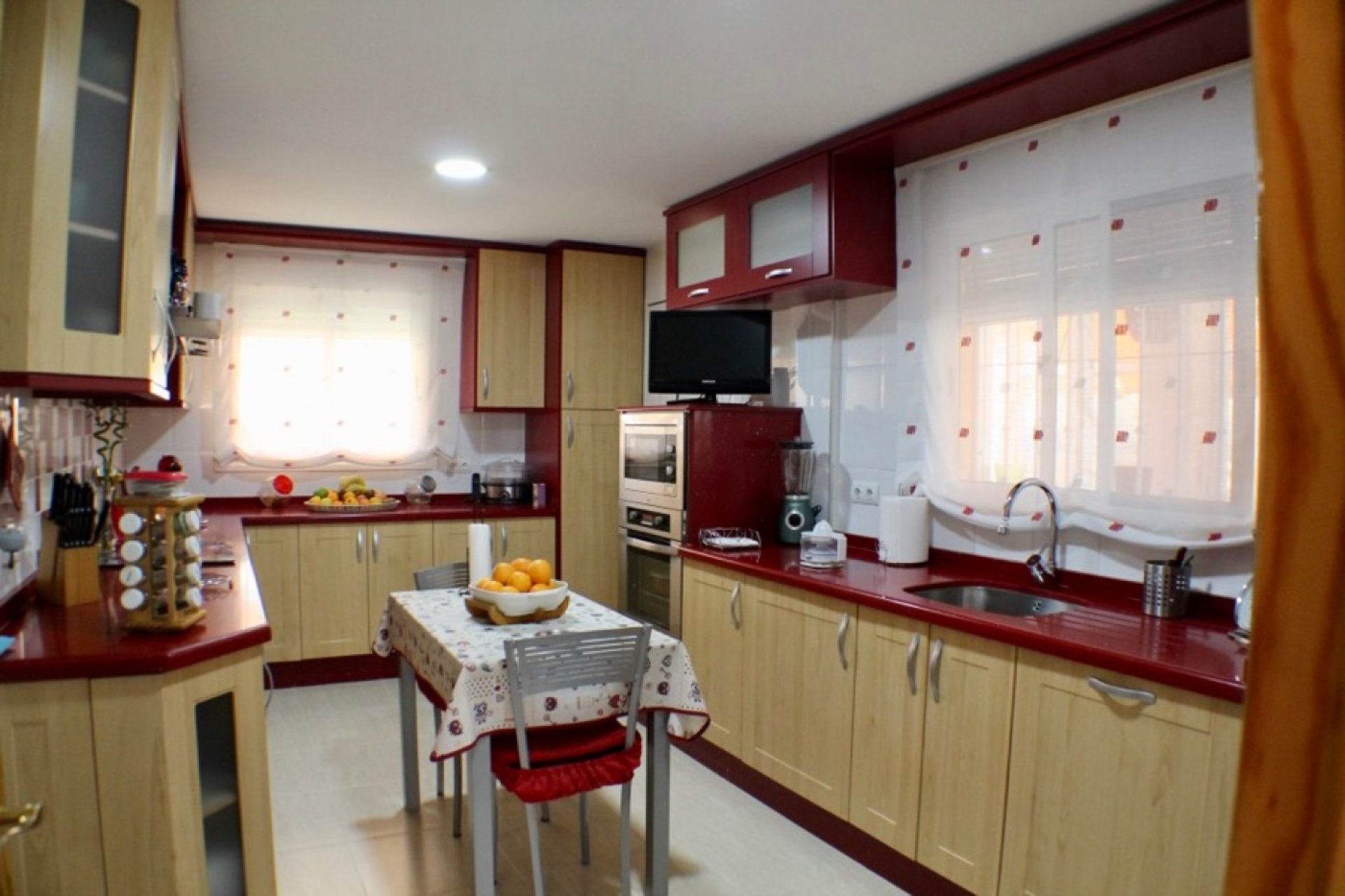 Videresalg - Villa -
La Nucía - Urbanisations