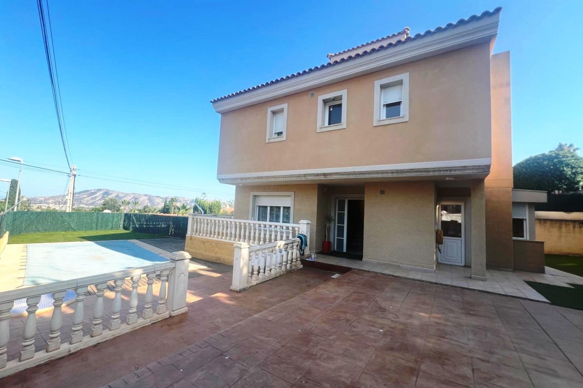 Videresalg - Villa -
La Nucía