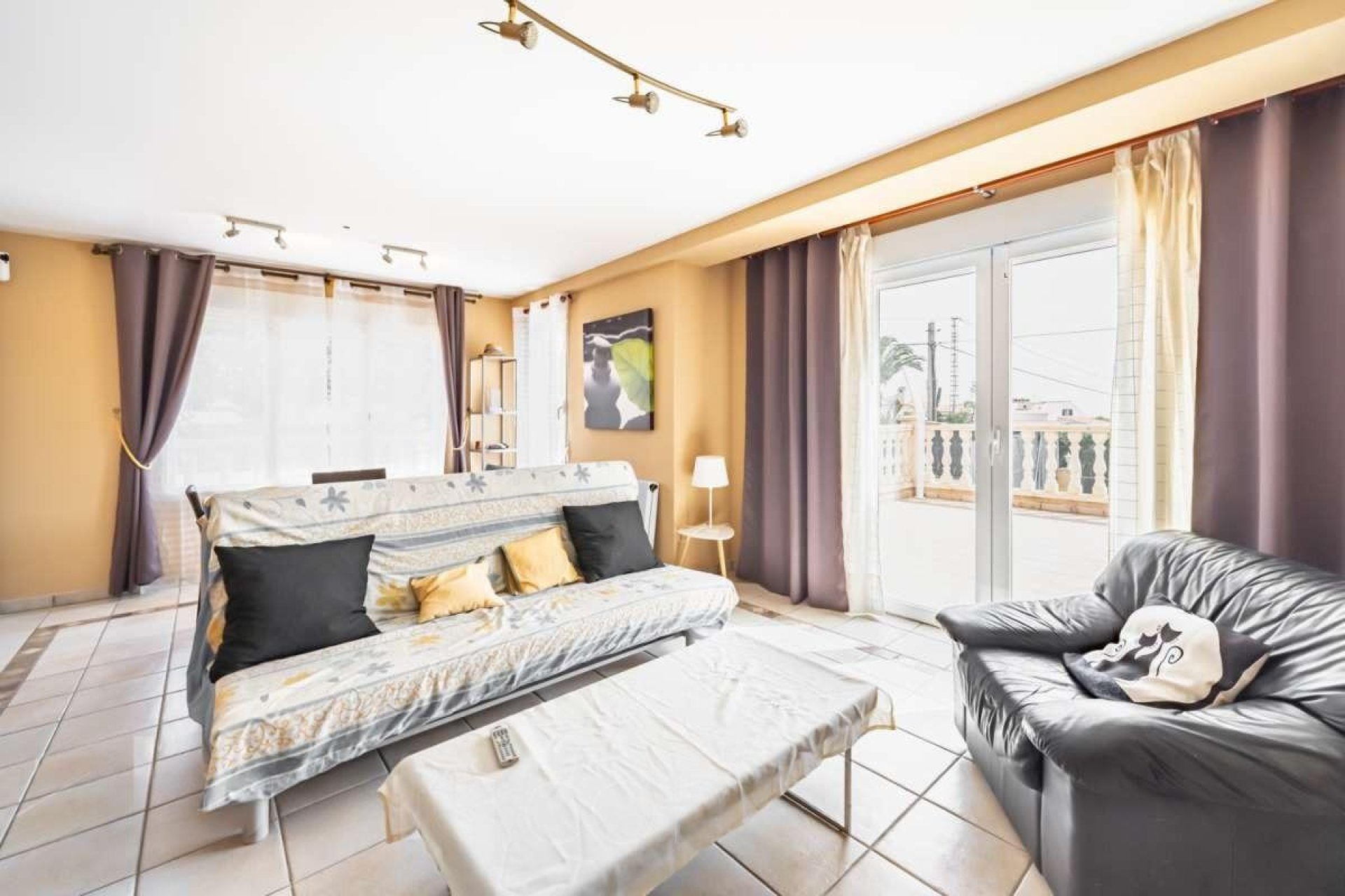 Videresalg - Villa -
La Nucía