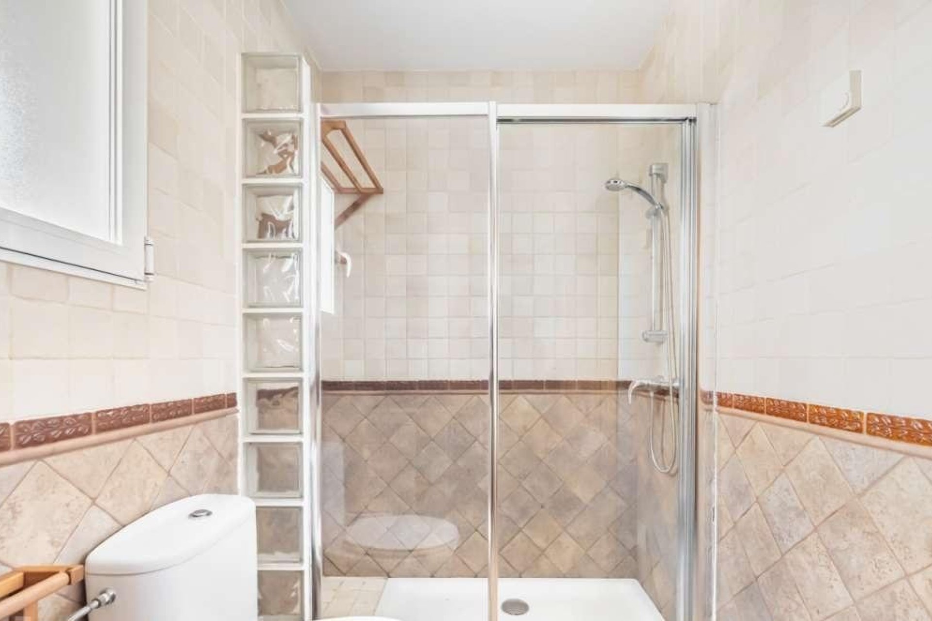 Videresalg - Villa -
La Nucía