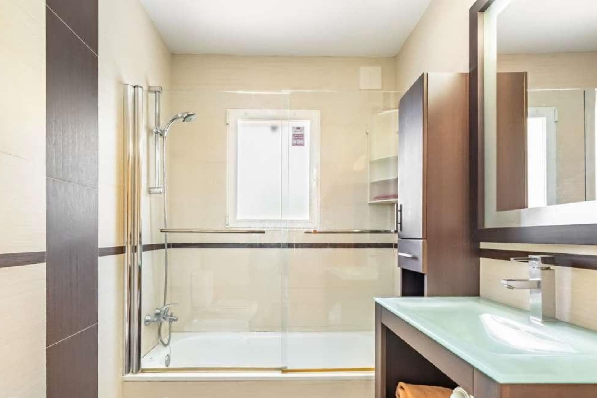 Videresalg - Villa -
La Nucía