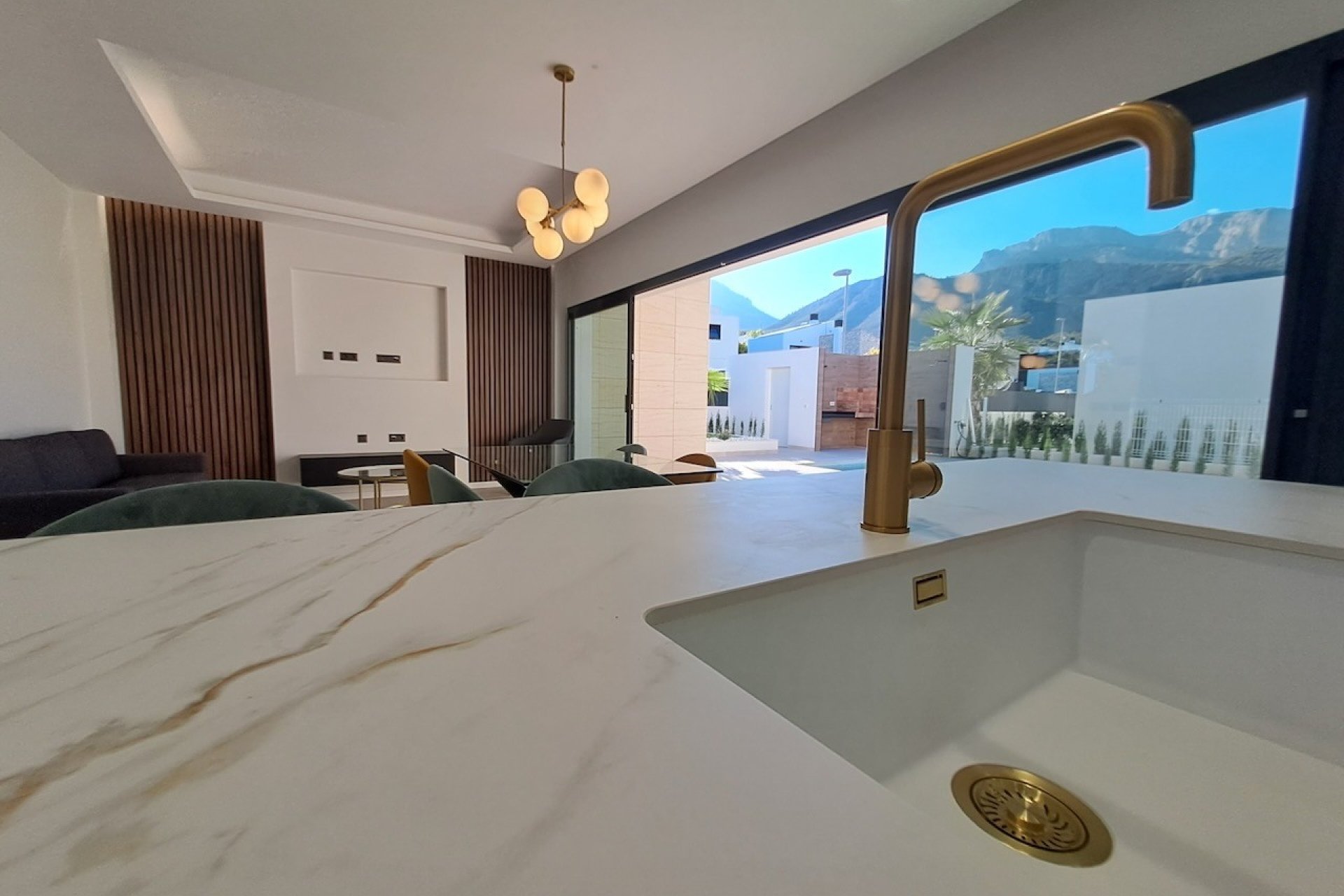 Videresalg - Villa -
Polop - Urbanizaciones