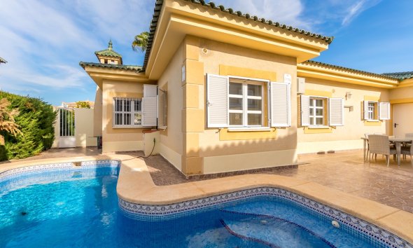 Villa - Herverkoop - Albir - Albir