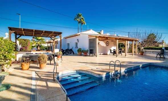 Villa - Herverkoop -
            Alfaz del Pi - 61471