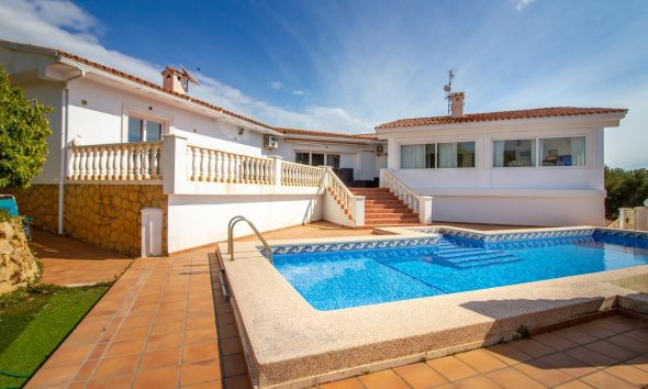 Villa - Resale - La Nucía - La Nucía