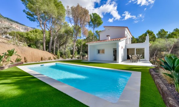 Villa - Reventa - Altea -
                Campo de Golf