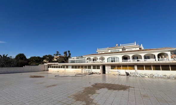 Villa - Reventa -
            La Nucía - 96623