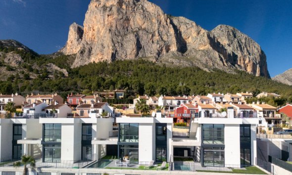 Villa - Reventa -
            Polop - 12156