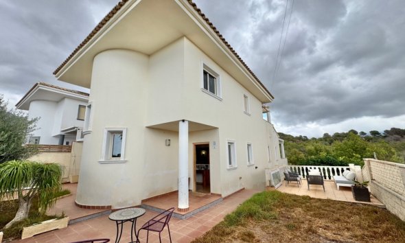 Villa - Revente - Alfaz del Pi -
                San Rafael