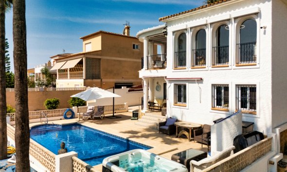 Villa - Revente - La Nucía -
                La Nucía