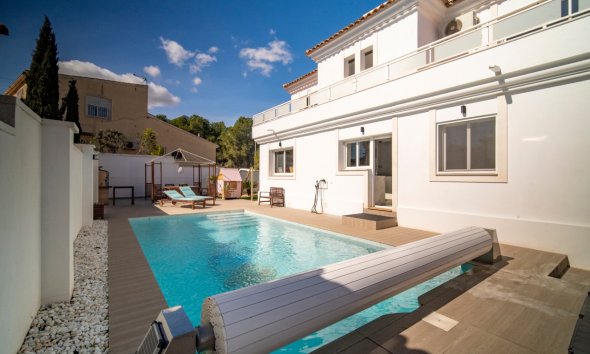 Villa - Videresalg - La Nucía - Entrepinos
